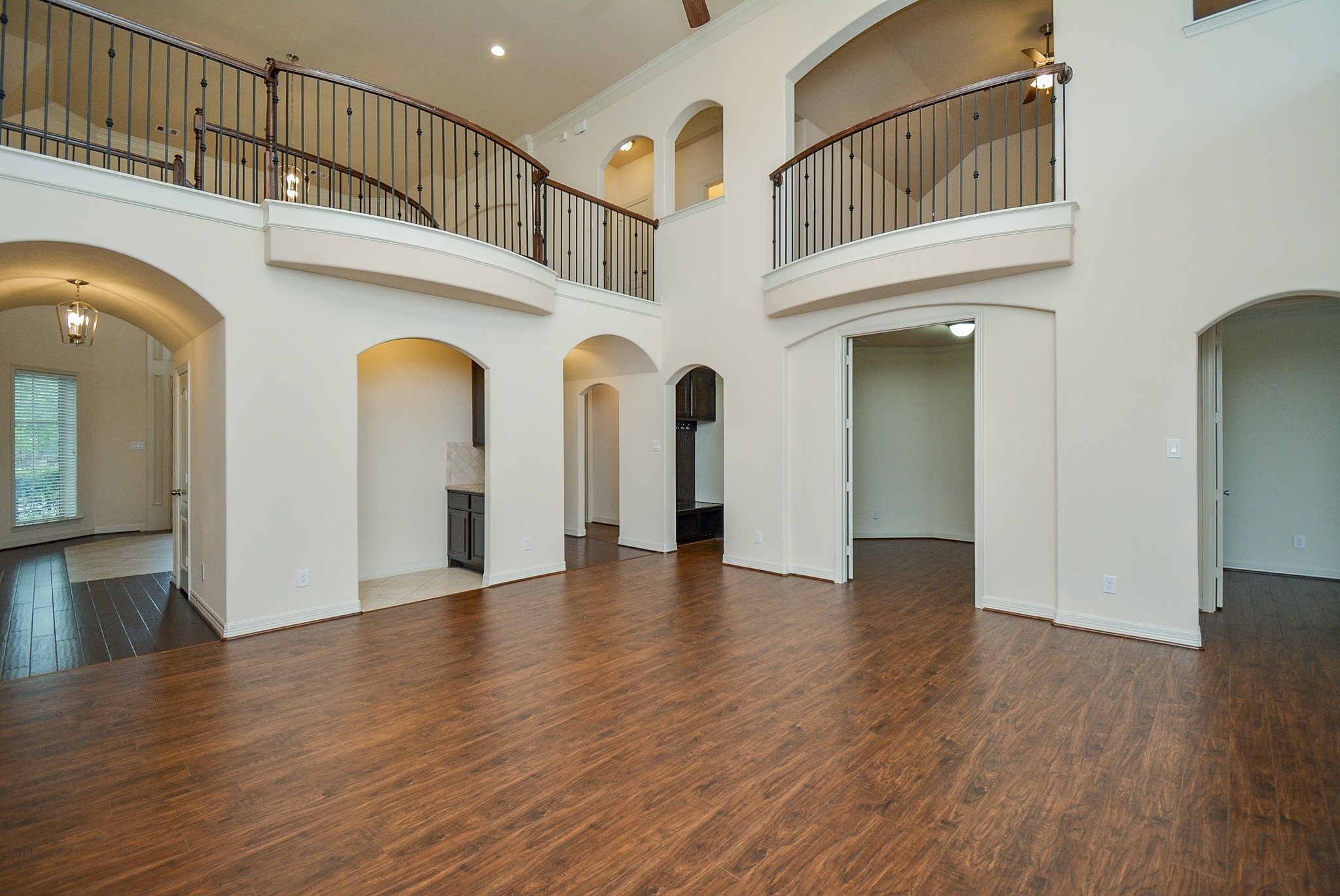 23610 Esperia Street Property Photo 10