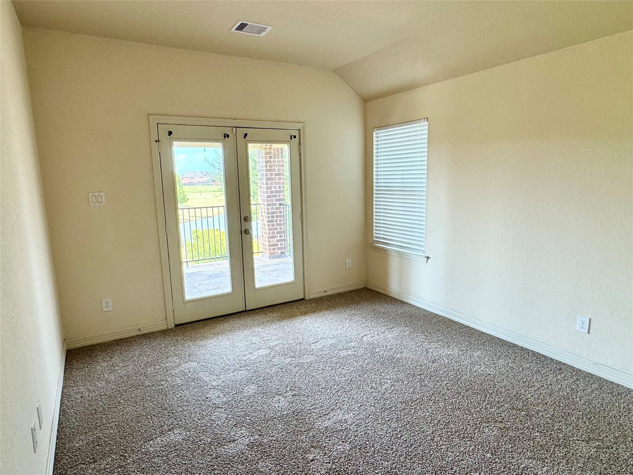 23610 Esperia Street Property Photo 26