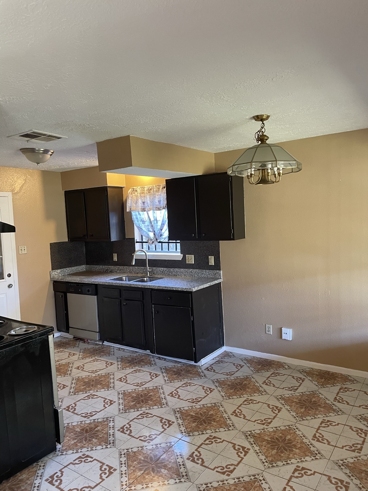 4751 E Ridge Creek Drive Property Photo 6