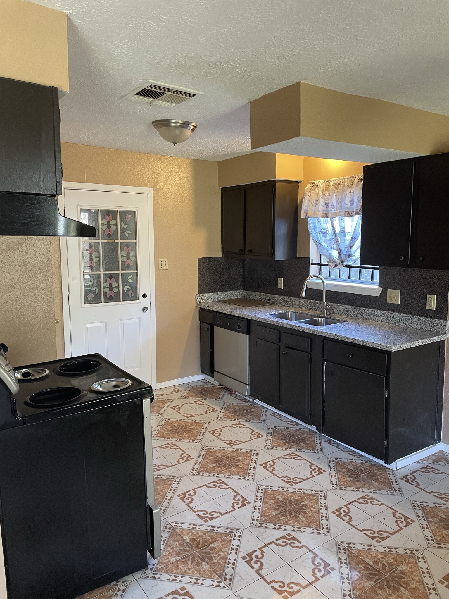 4751 E Ridge Creek Drive Property Photo 7