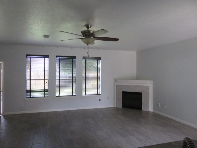 12127 Landsdown Ridge Way Property Photo 3