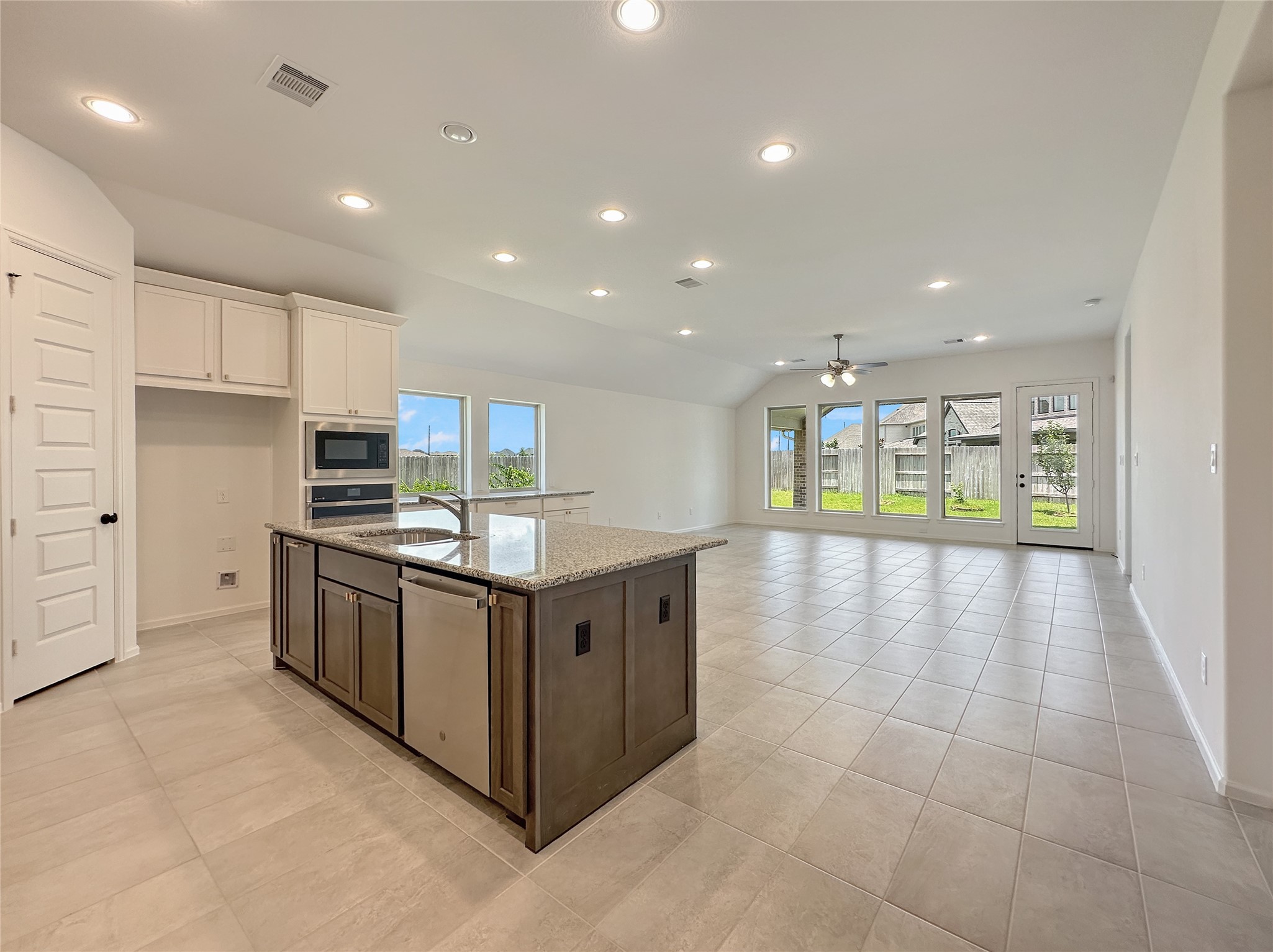 5603 Ash Valley Drive Property Photo 10