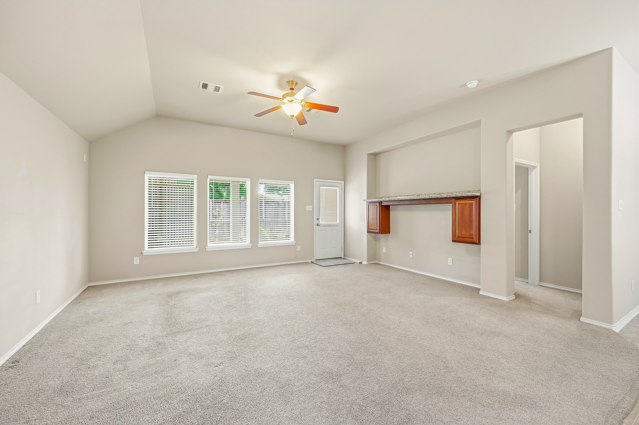 7126 Whitlow Wonder Lane Property Photo 16