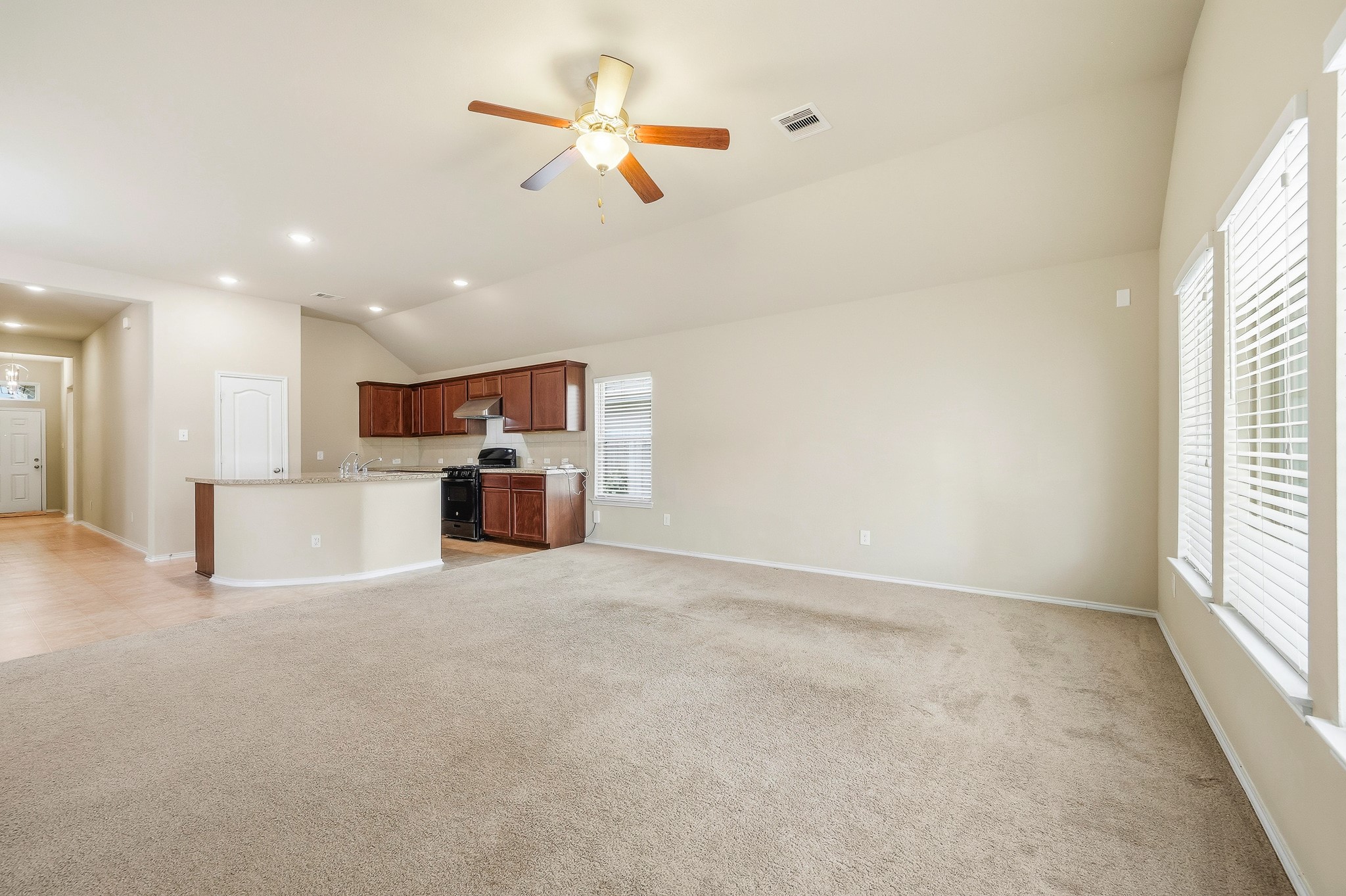7126 Whitlow Wonder Lane Property Photo 18