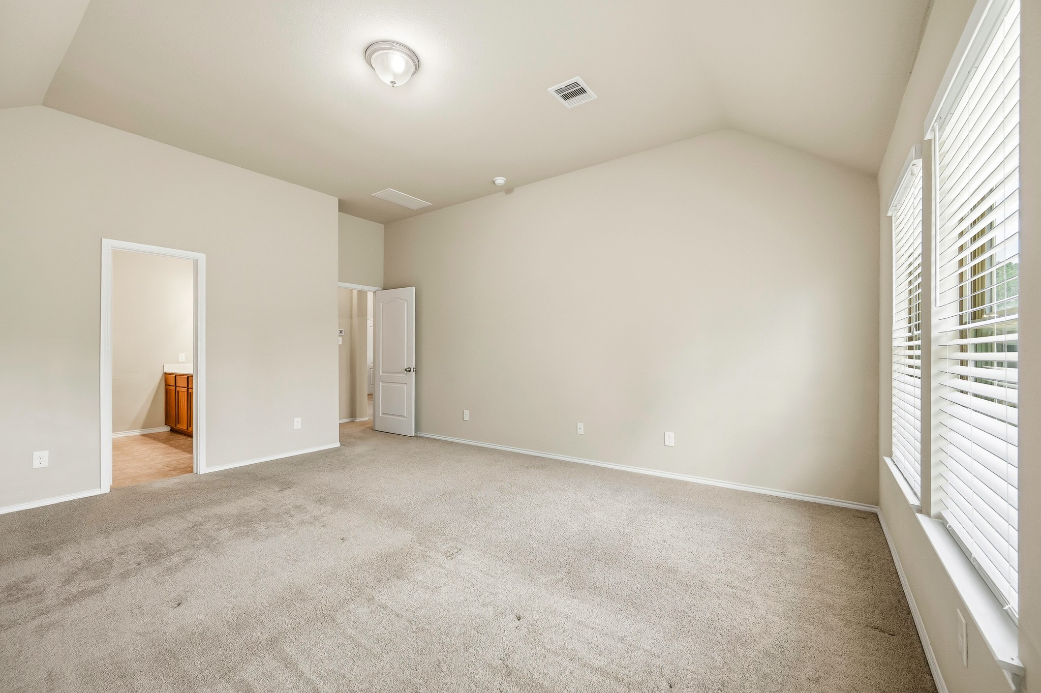 7126 Whitlow Wonder Lane Property Photo 21