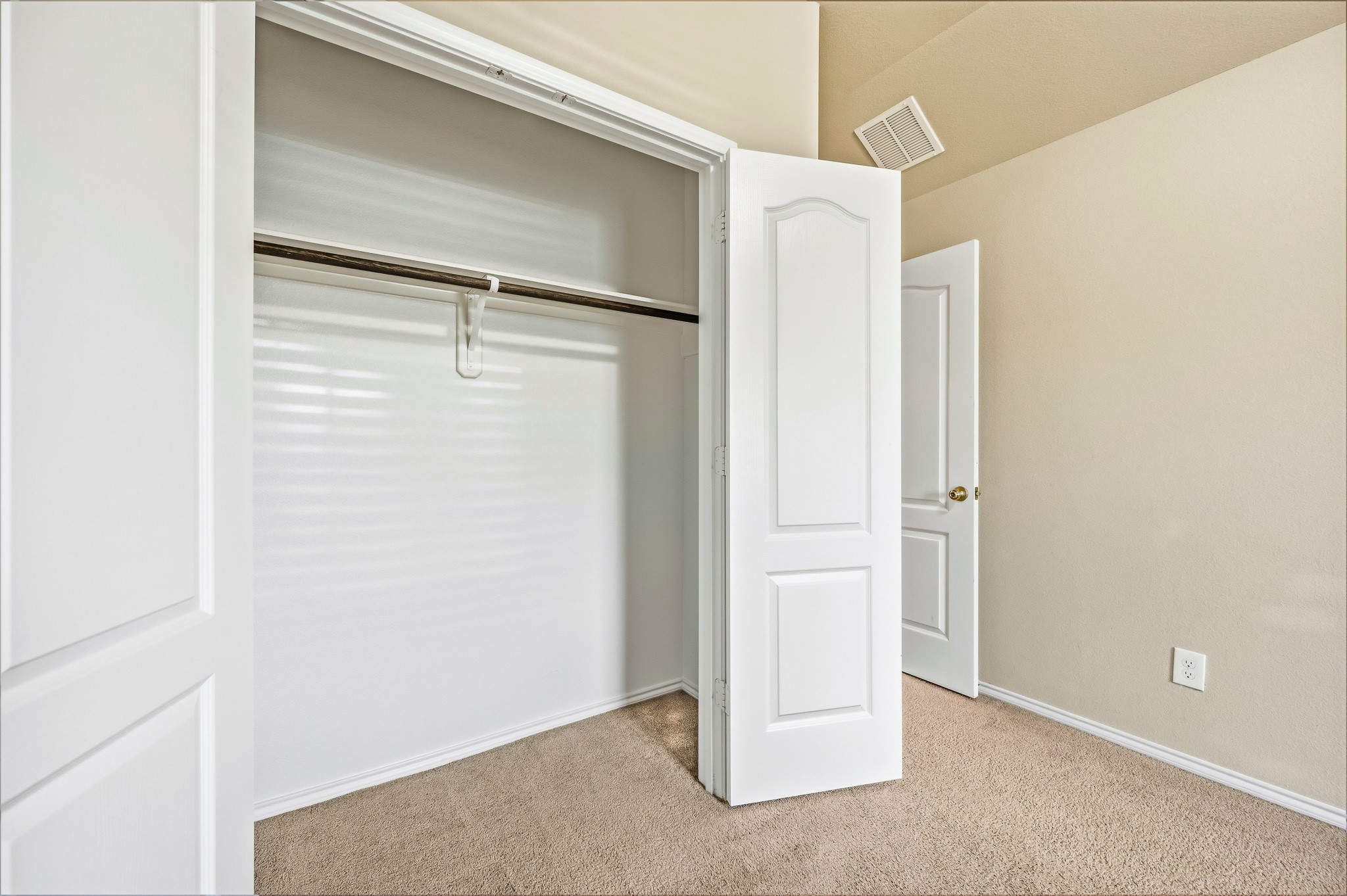 7126 Whitlow Wonder Lane Property Photo 31