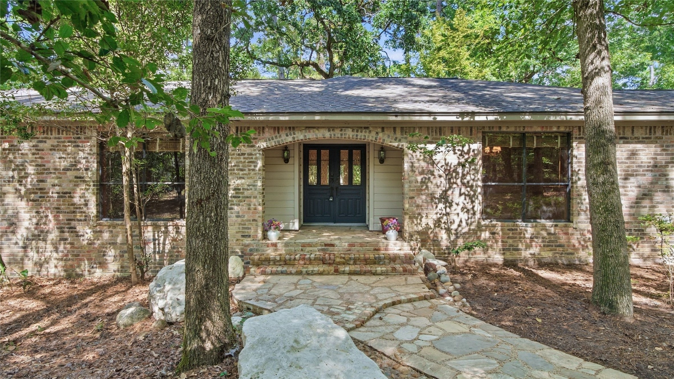 26 Stony Creek Drive Property Photo 4