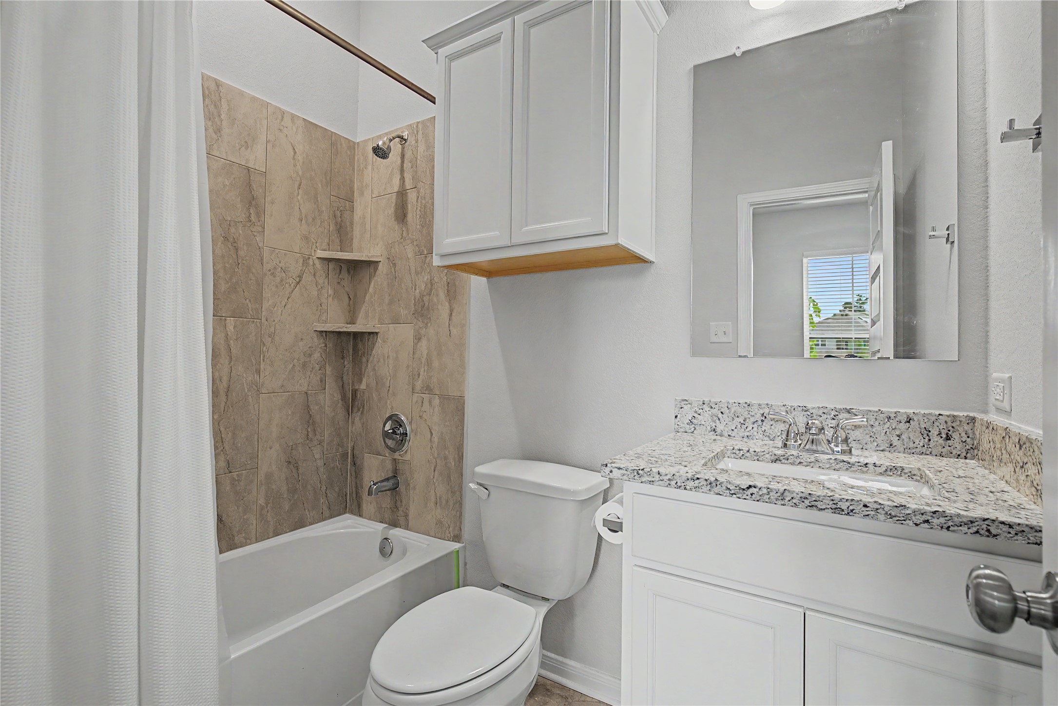 3721 Youpon Lane Property Photo 25