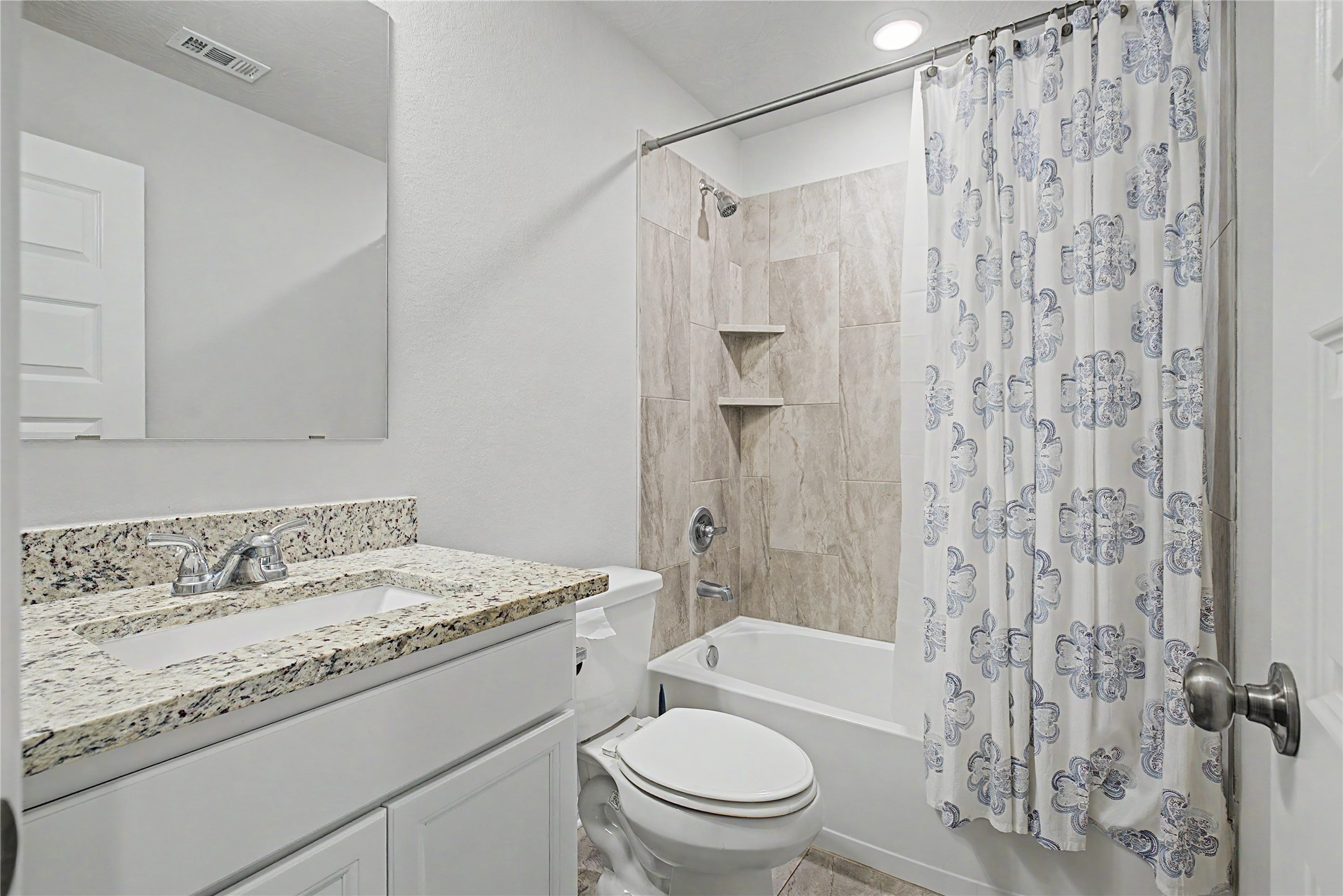 3721 Youpon Lane Property Photo 26