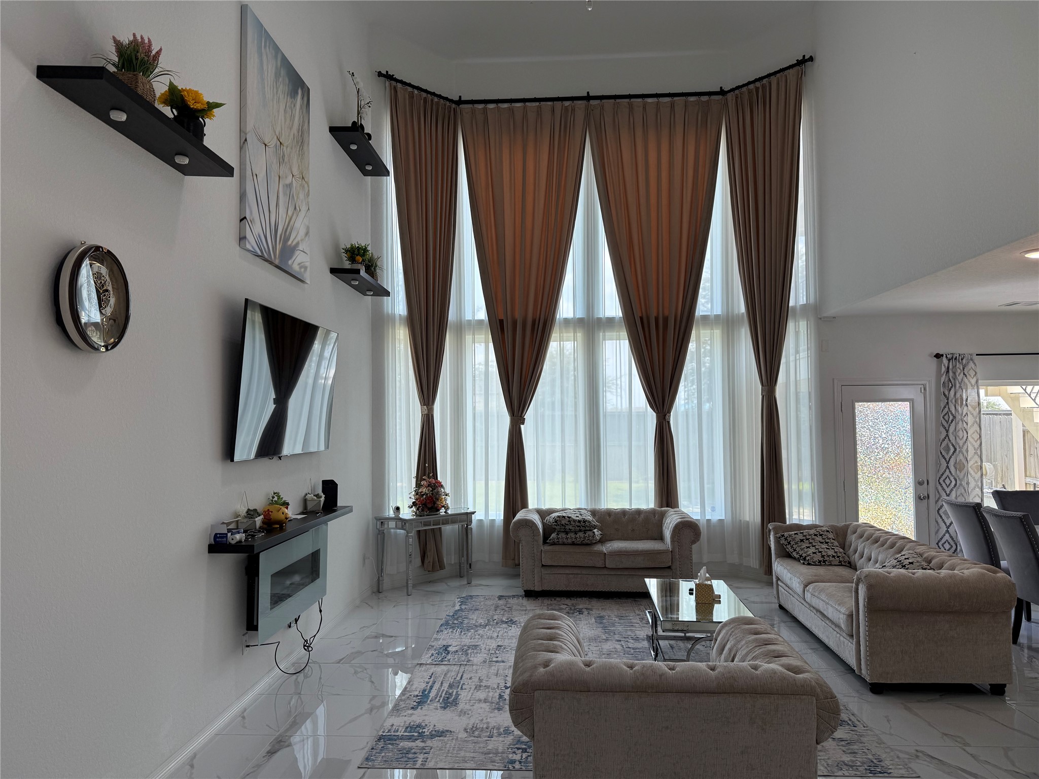 11718 Deepwater Ridge Way Property Photo 6