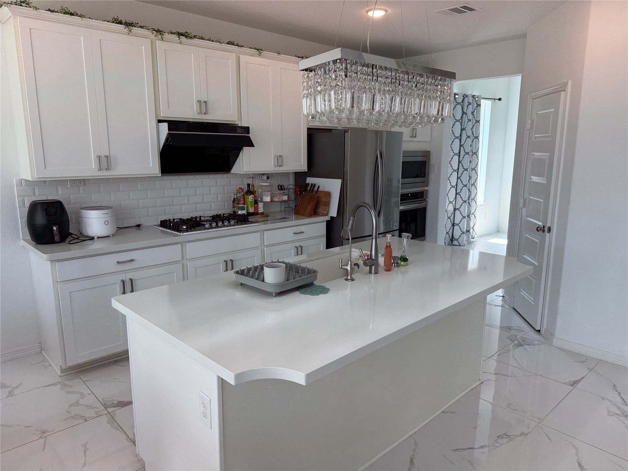 11718 Deepwater Ridge Way Property Photo 8