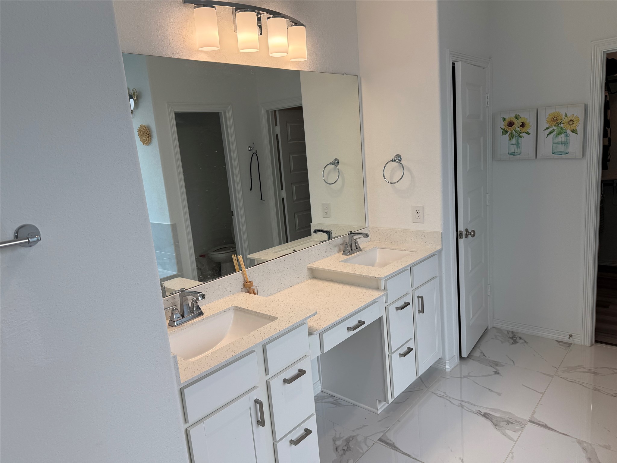11718 Deepwater Ridge Way Property Photo 13