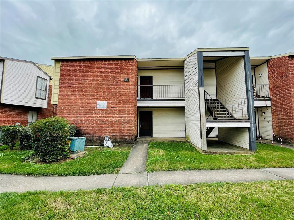 13480 S Thorntree Drive # 1004, Houston Tx 77015 Property Photo 1