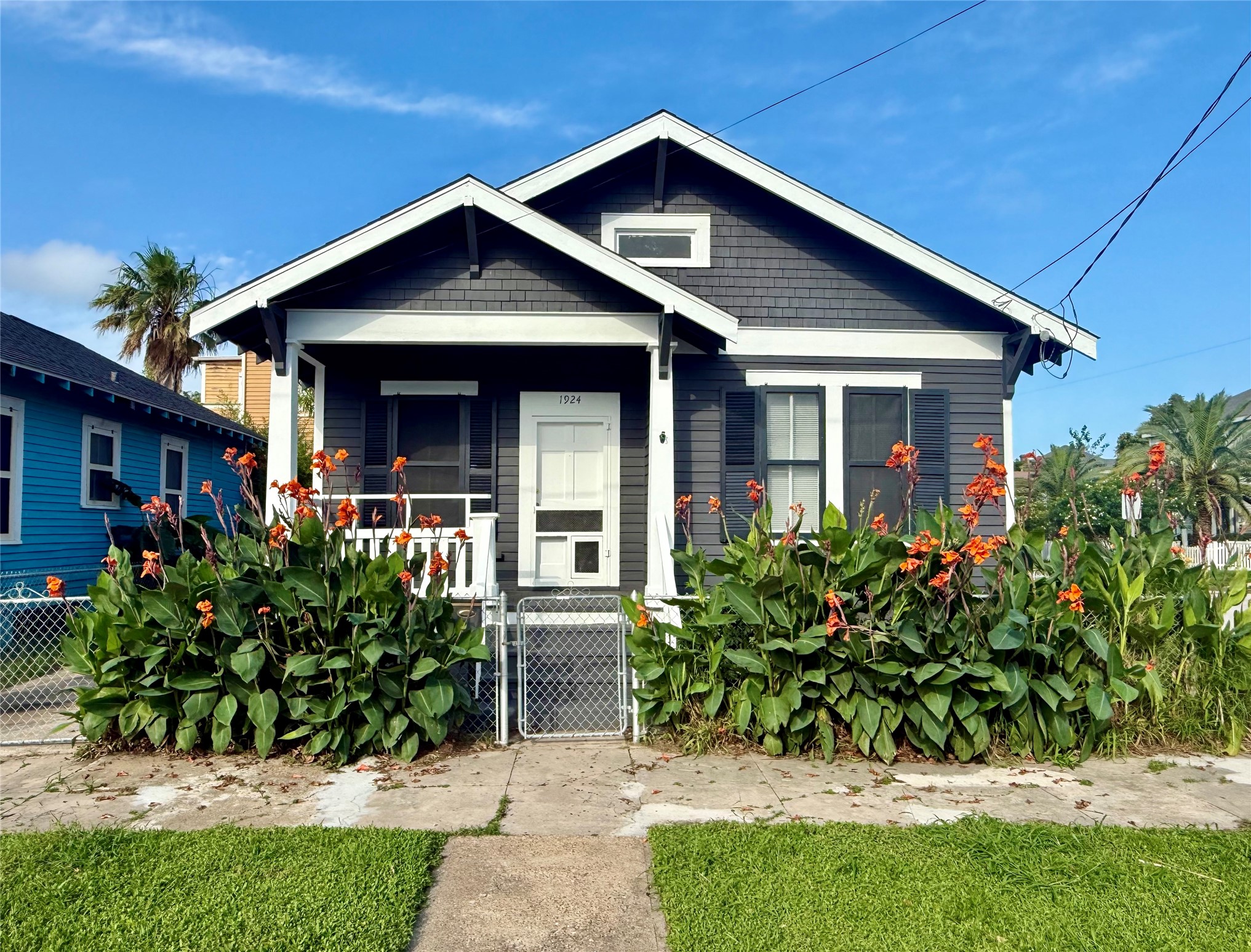 1924 26th Street Property Photo 1