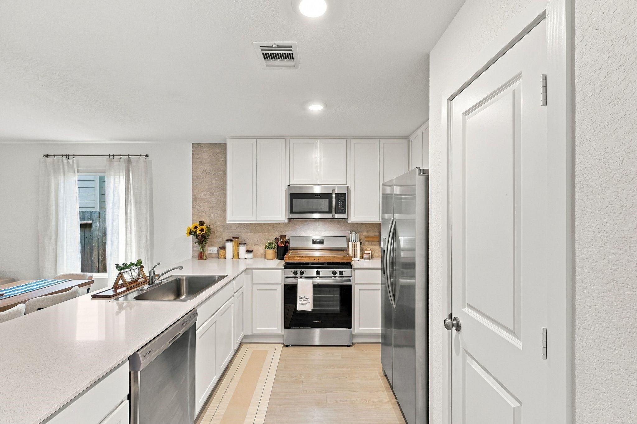 1606 Winwood Drive Property Photo 13