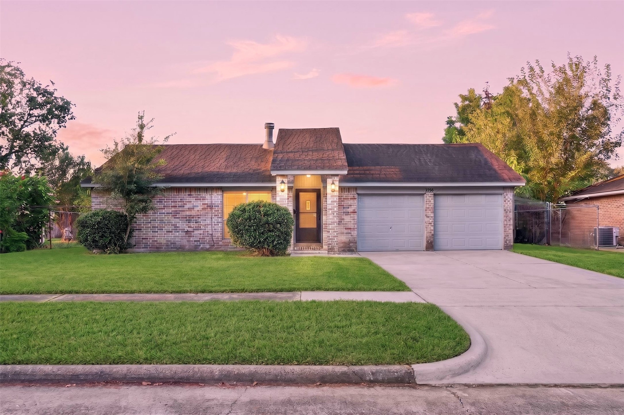 8410 Garden Parks Drive Property Photo 1