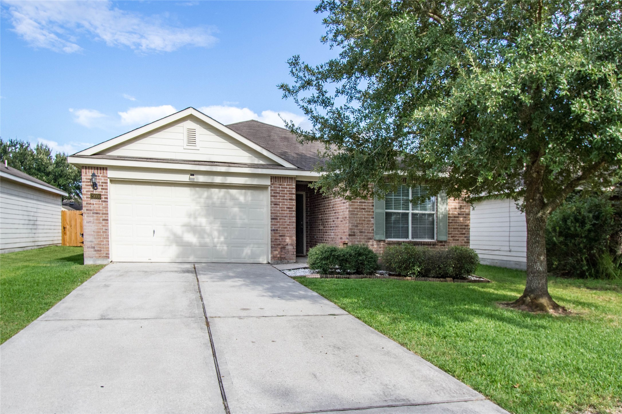 29006 Trinity River Drive Property Photo 1