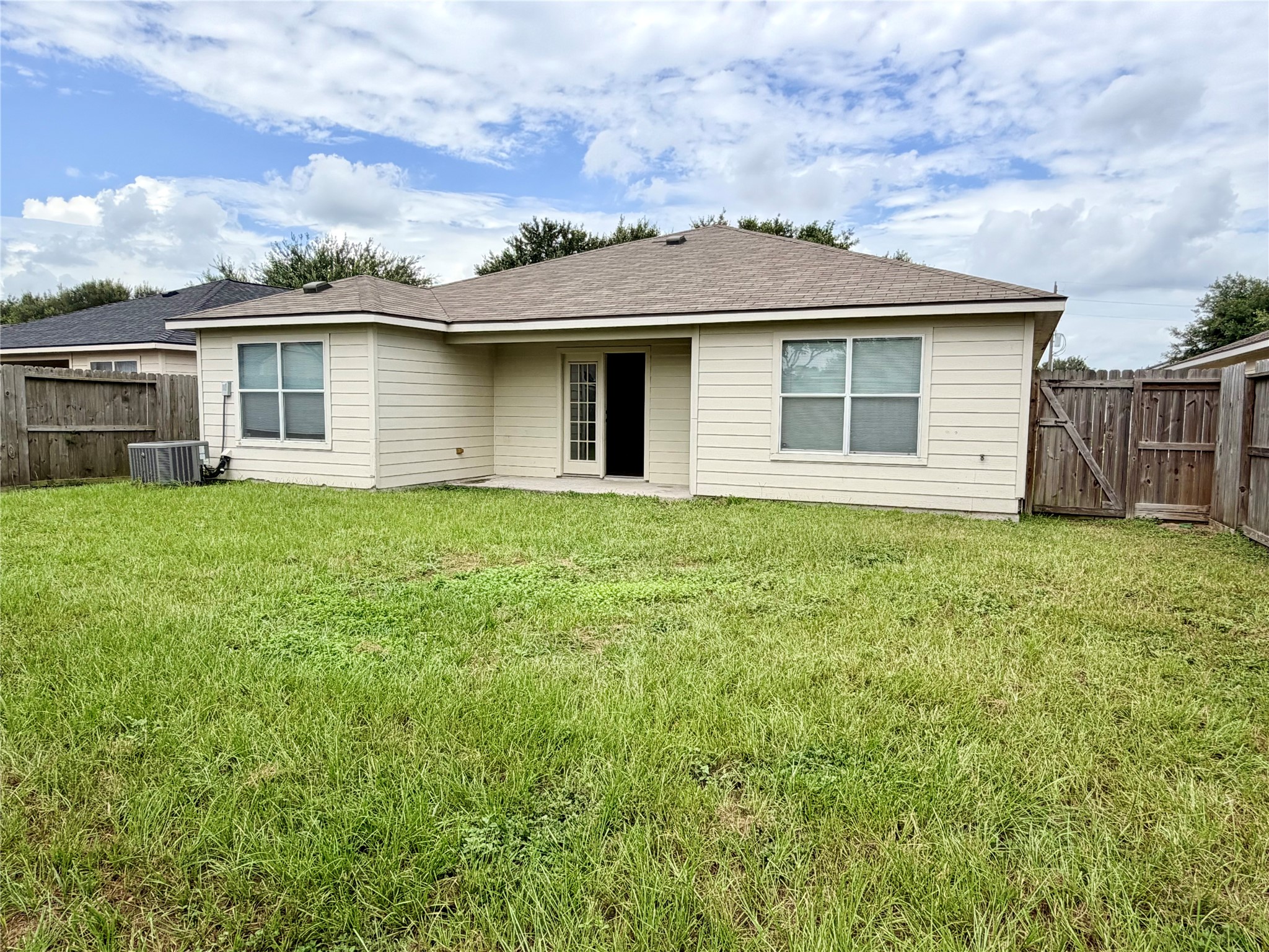 29006 Trinity River Drive Property Photo 15