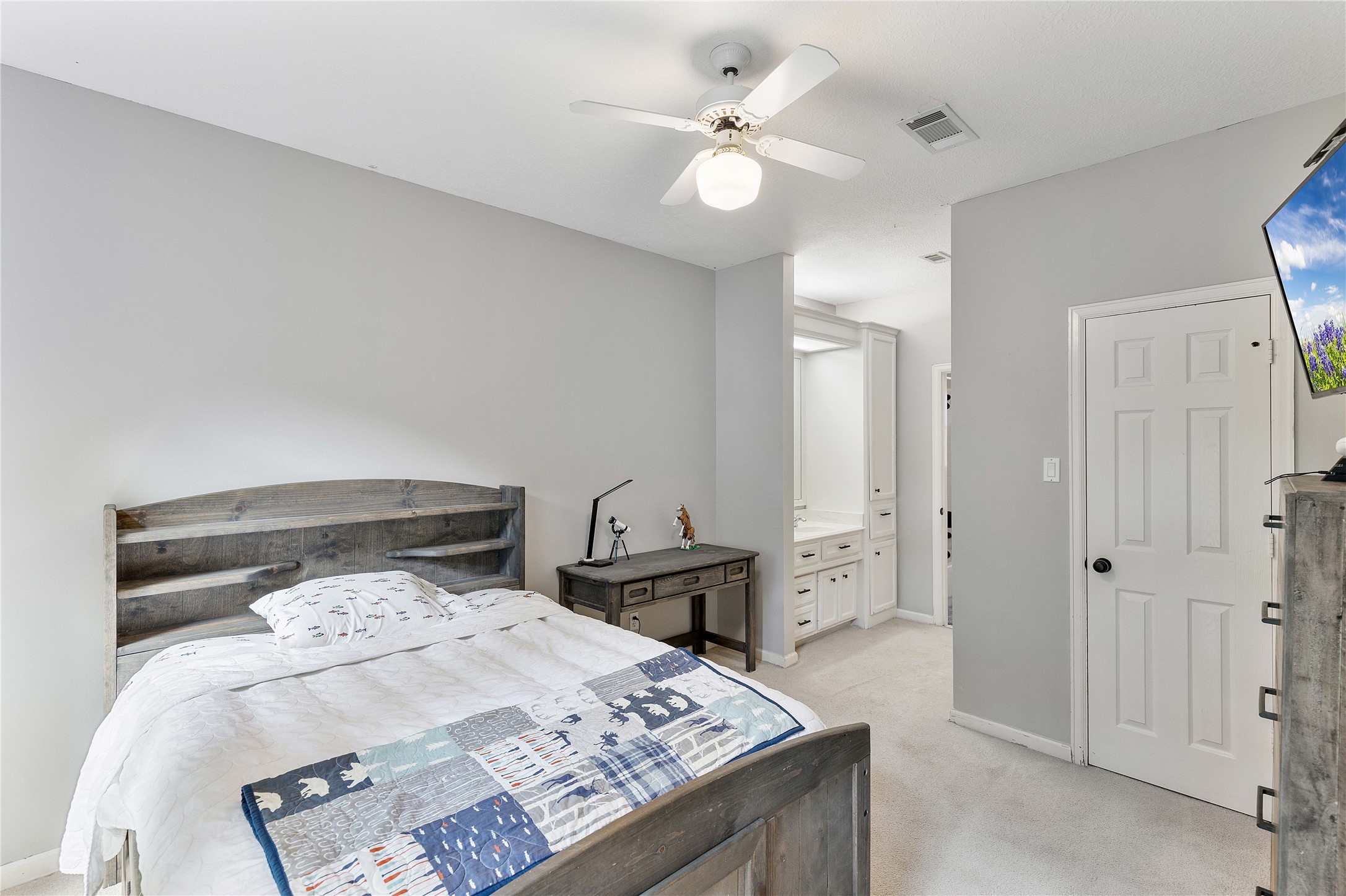 28918 Misty Oaks Drive Property Photo 28