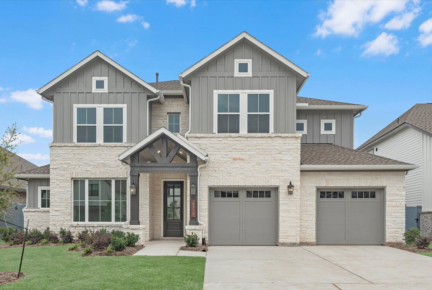 8318 Aussie Beadhead Drive Property Photo 1