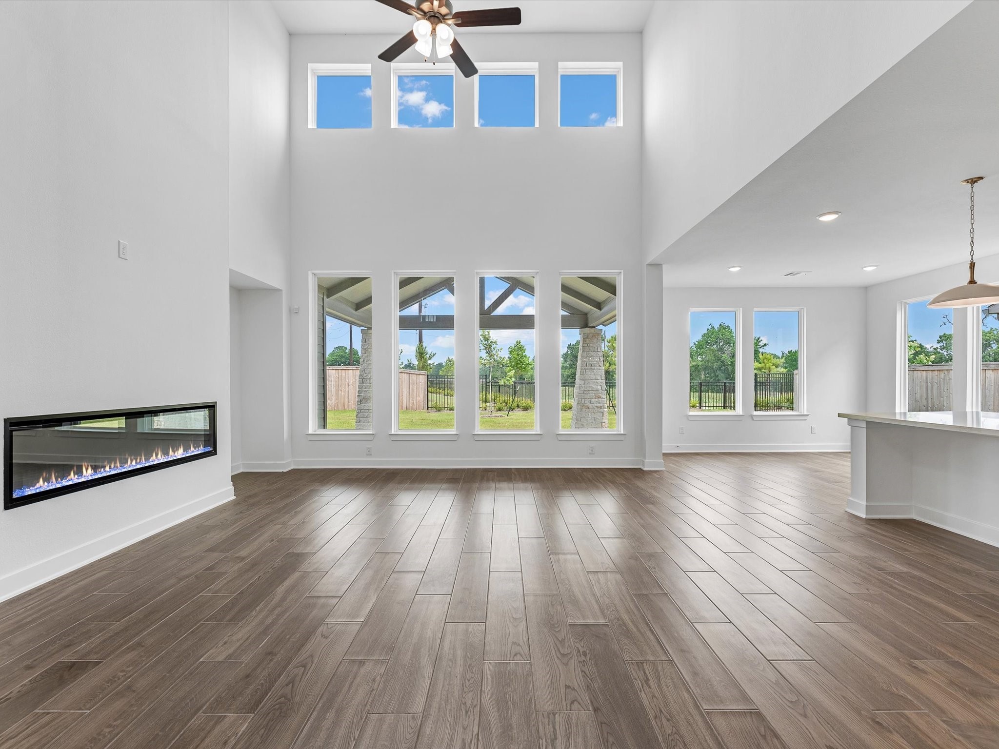 8318 Aussie Beadhead Drive Property Photo 3