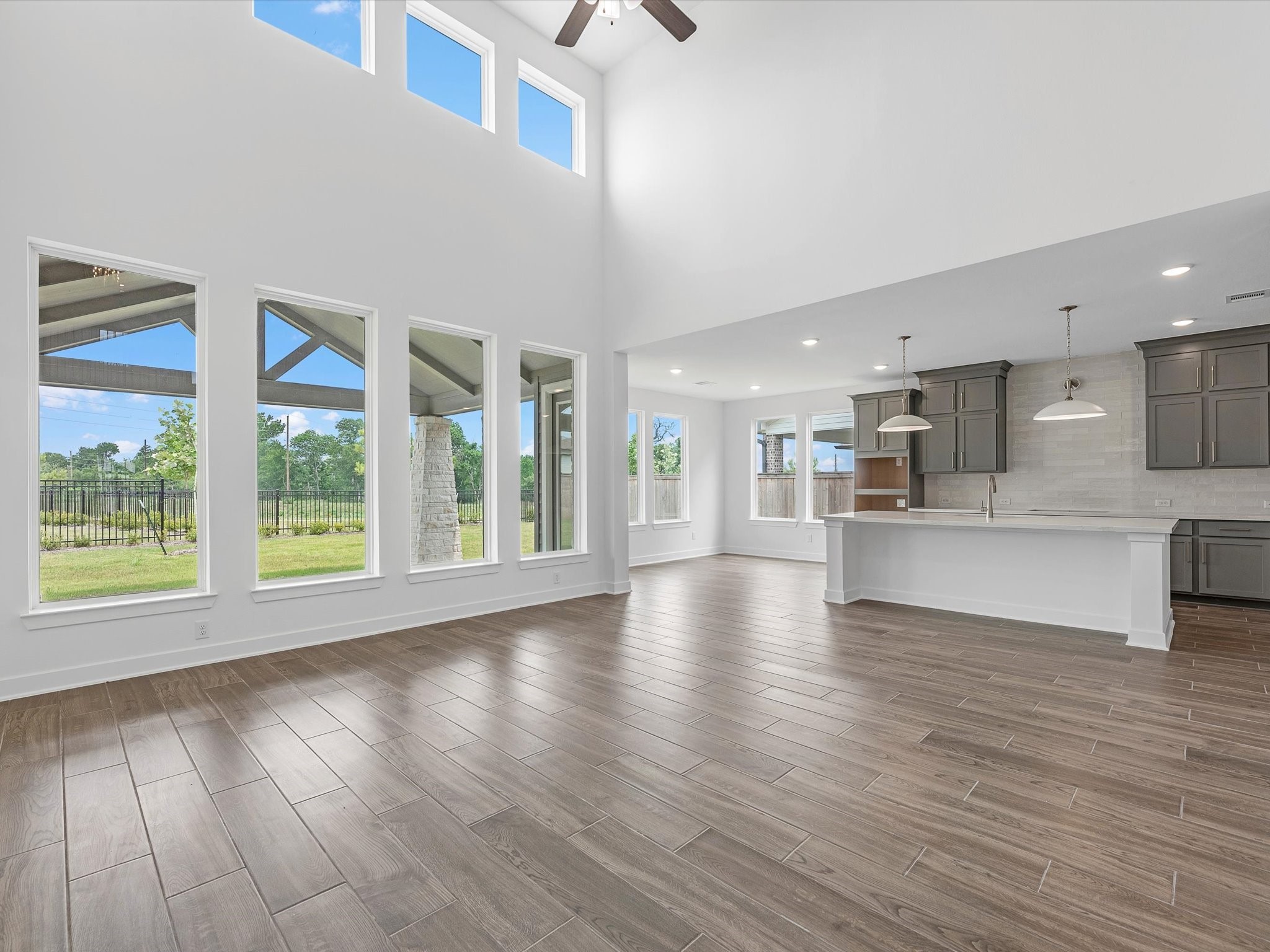 8318 Aussie Beadhead Drive Property Photo 7