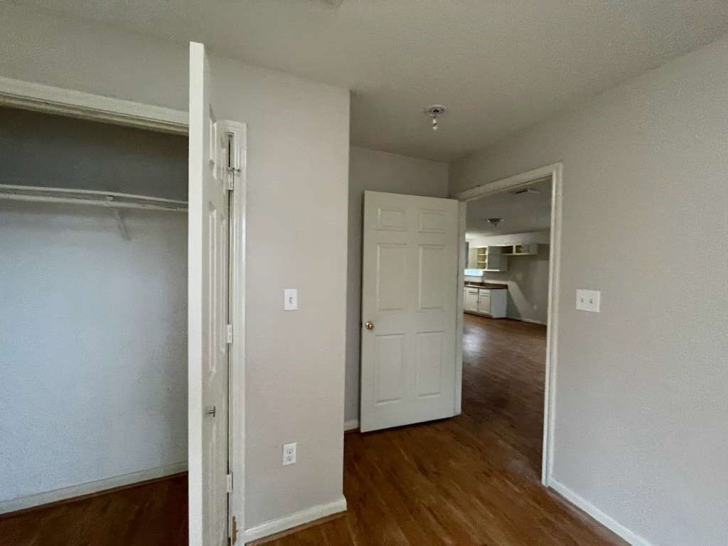 3220 Iowa Street Property Photo 6