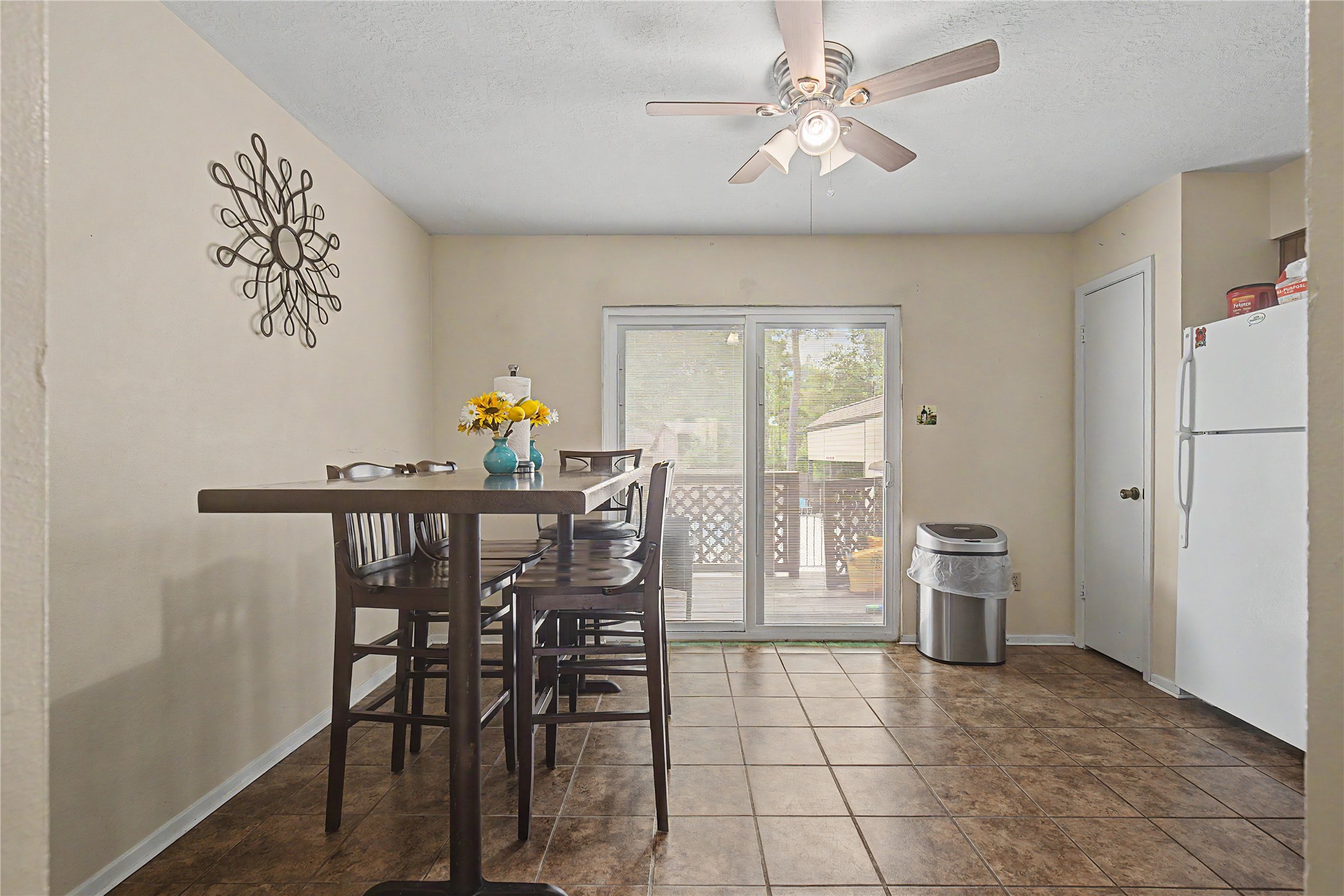 2521 Crosstimbers Street H3 Property Photo 6