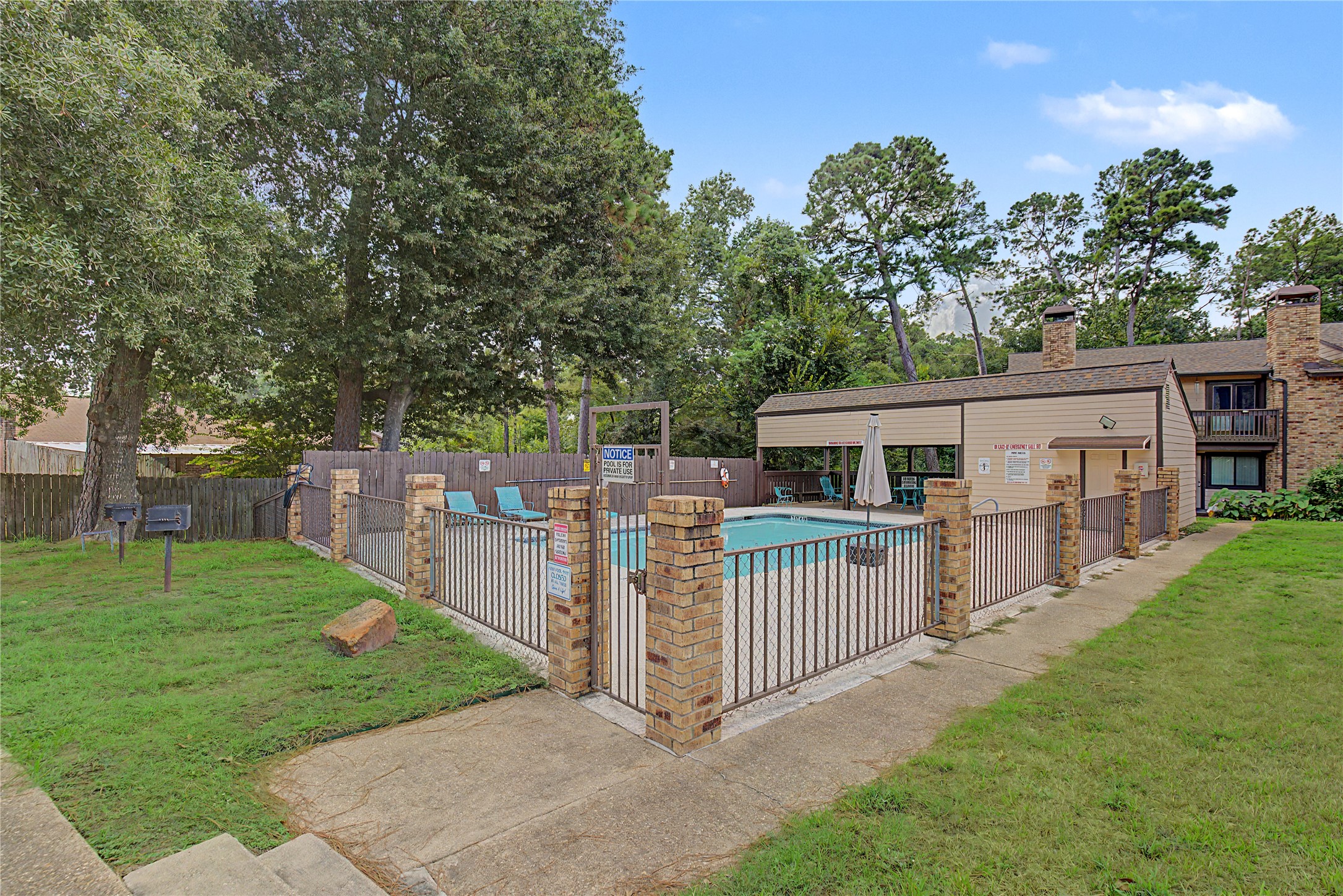 2521 Crosstimbers Street H3 Property Photo 29