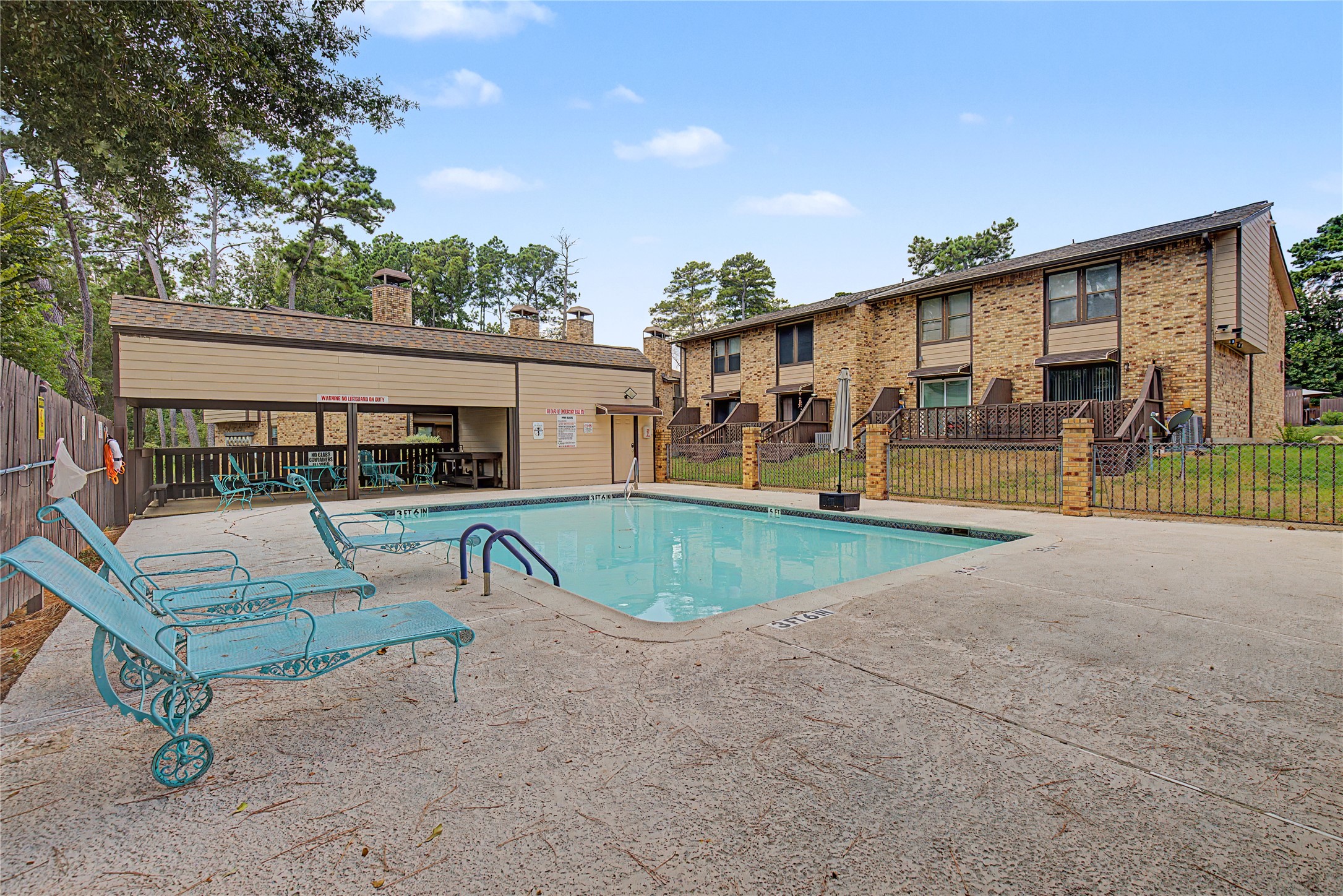 2521 Crosstimbers Street H3 Property Photo 31