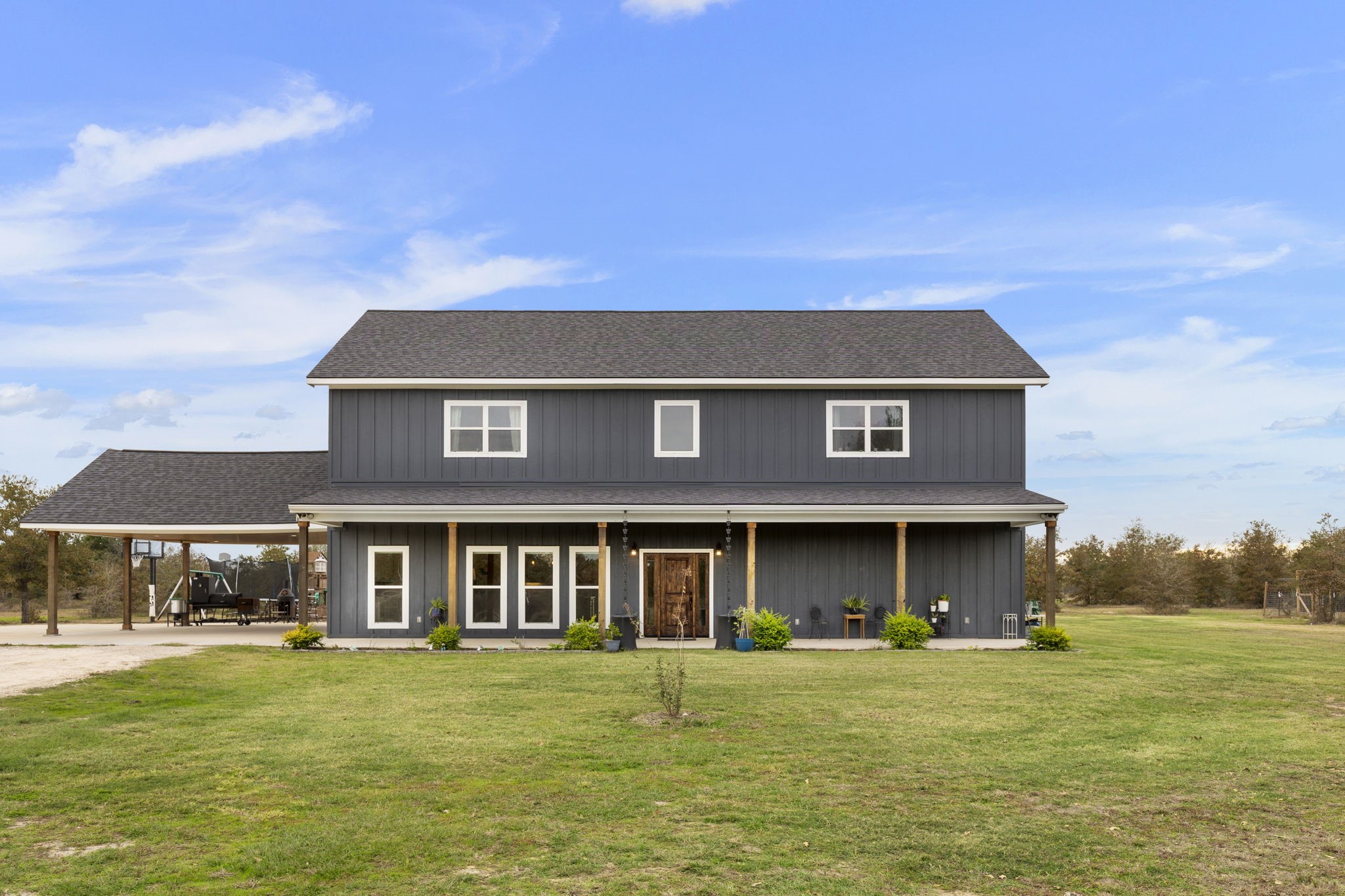 855 County Road 427 Property Photo