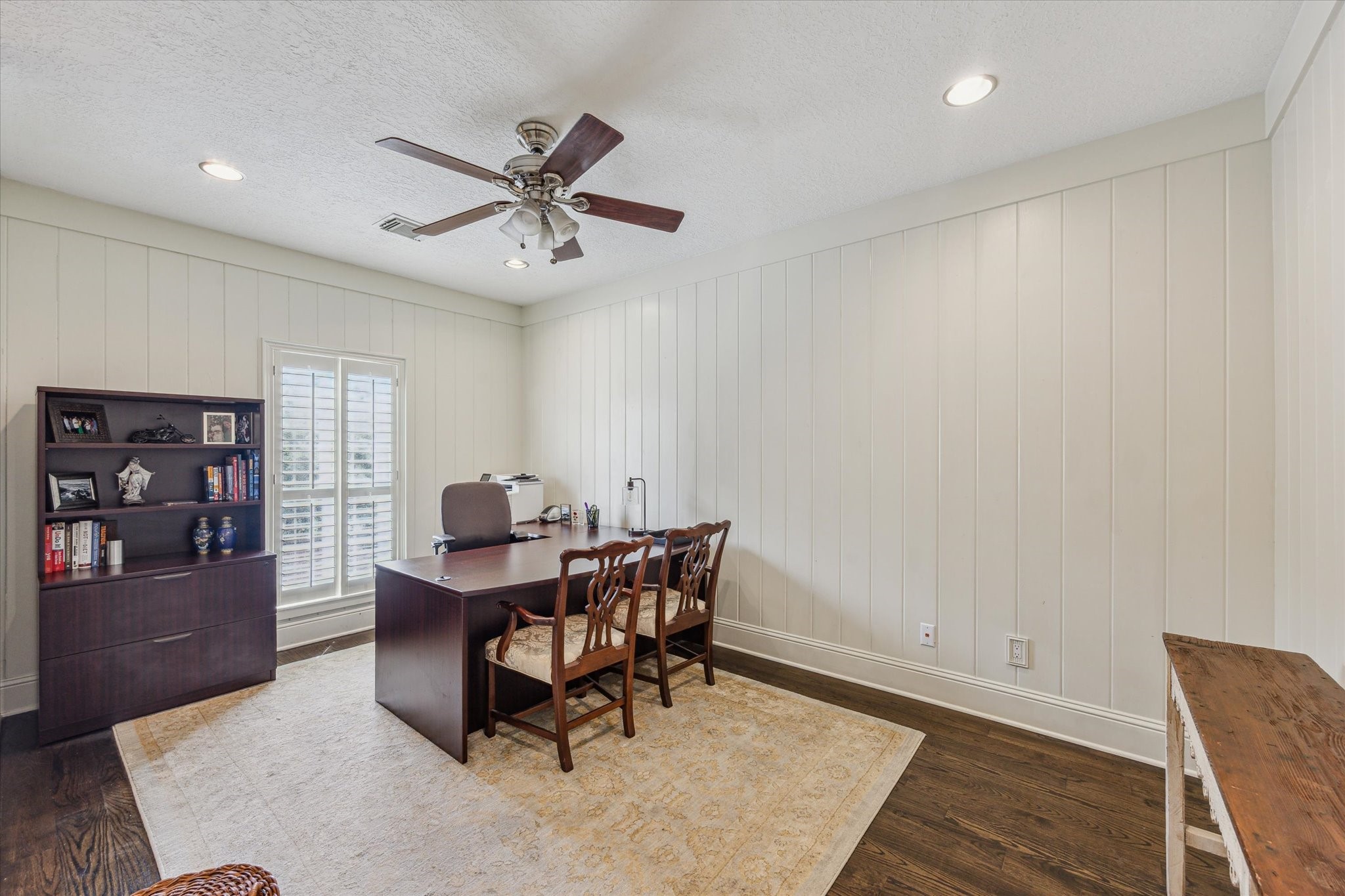 427 N Gate Stone Property Photo 19