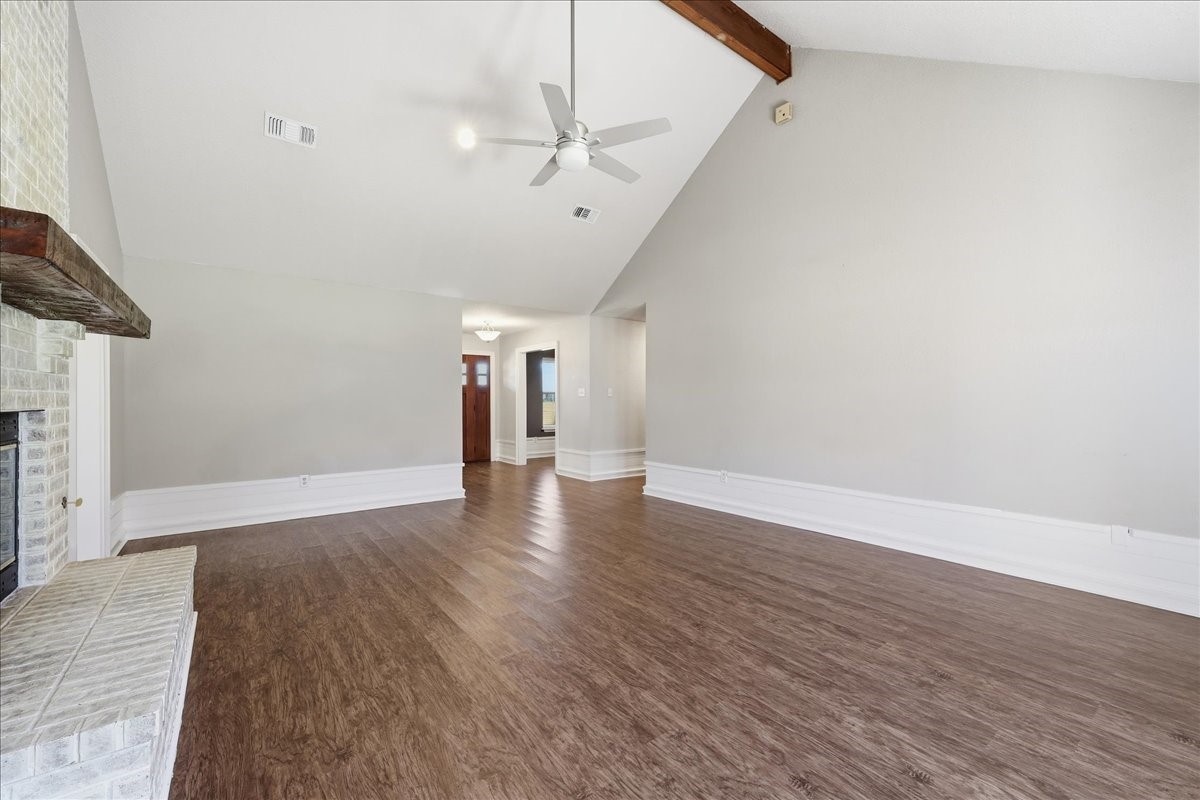 5433 Hidden Meadows Drive Property Photo 10