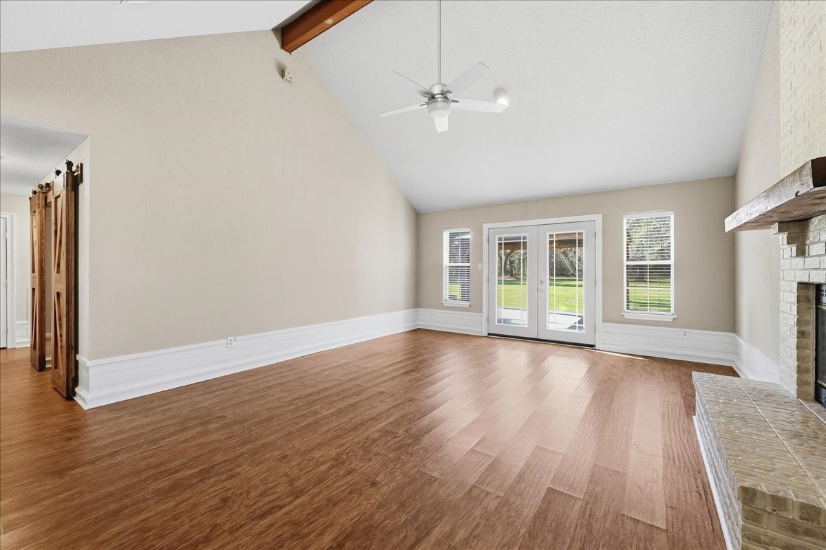 5433 Hidden Meadows Drive Property Photo 11