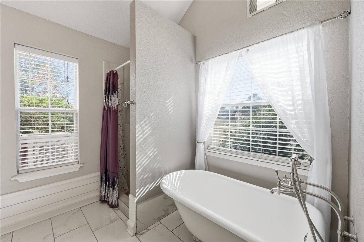 5433 Hidden Meadows Drive Property Photo 23
