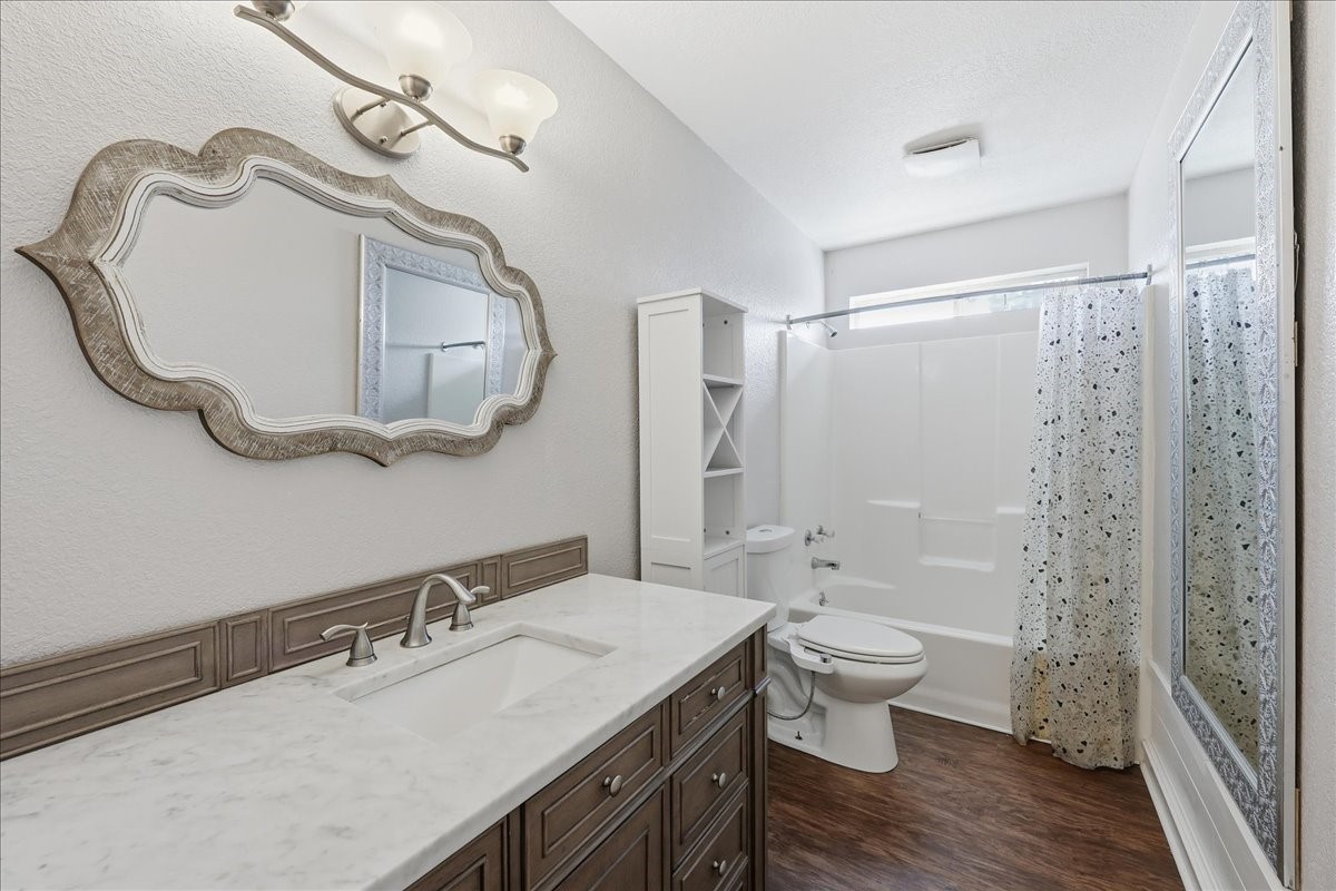 5433 Hidden Meadows Drive Property Photo 28