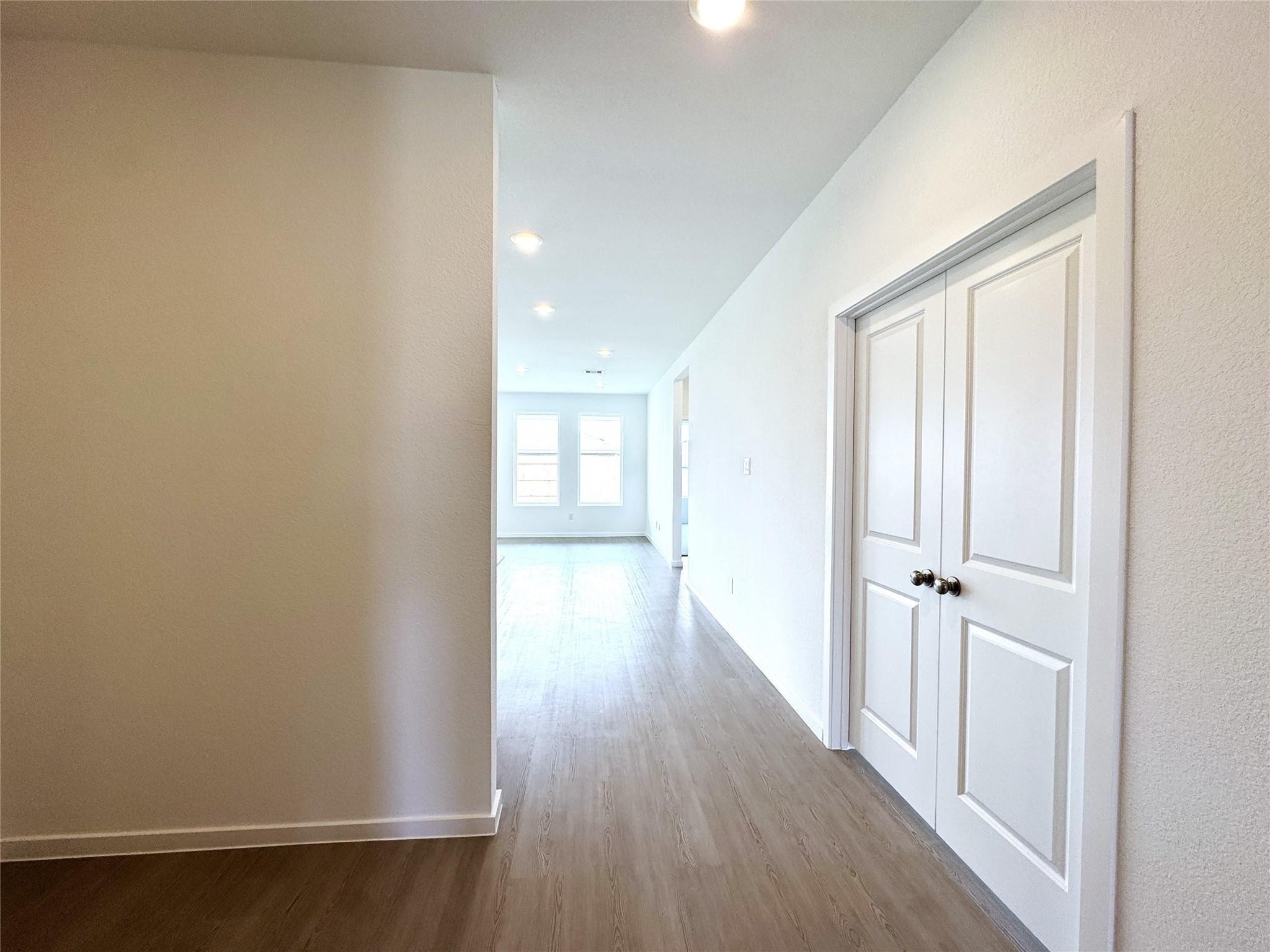 6815 Harvest Wheat Lane Property Photo 11