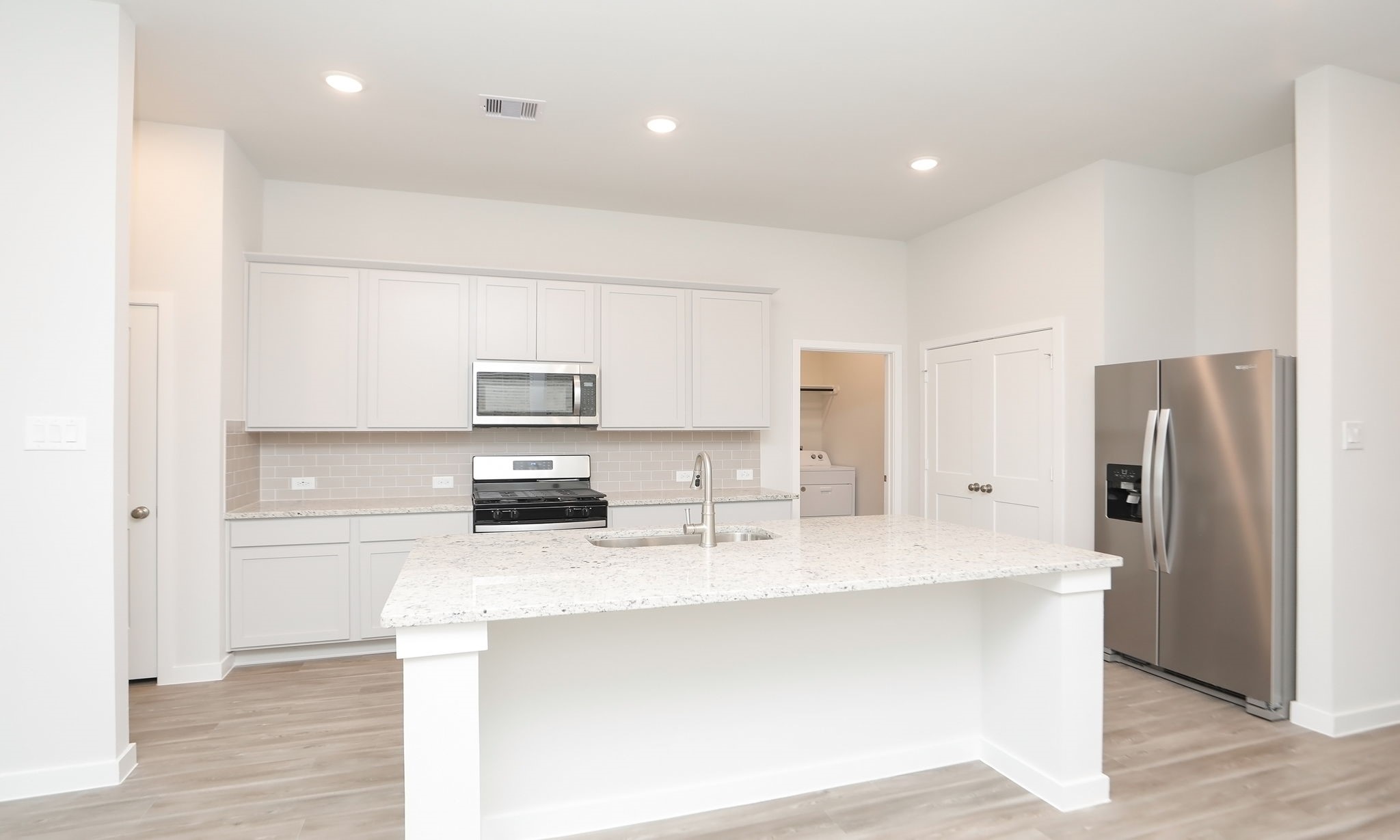 21119 Armstrong County Drive Property Photo 8