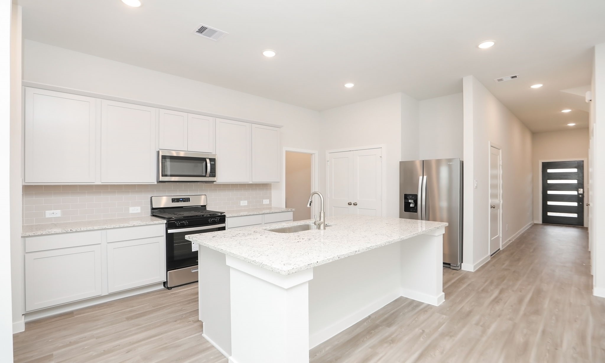 21119 Armstrong County Drive Property Photo 11