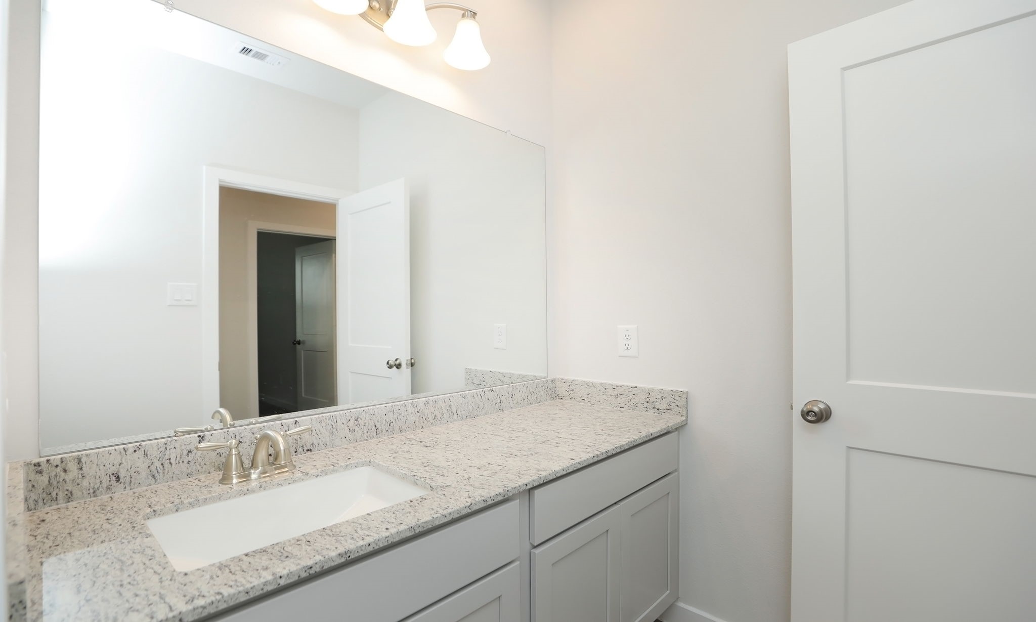 21119 Armstrong County Drive Property Photo 25