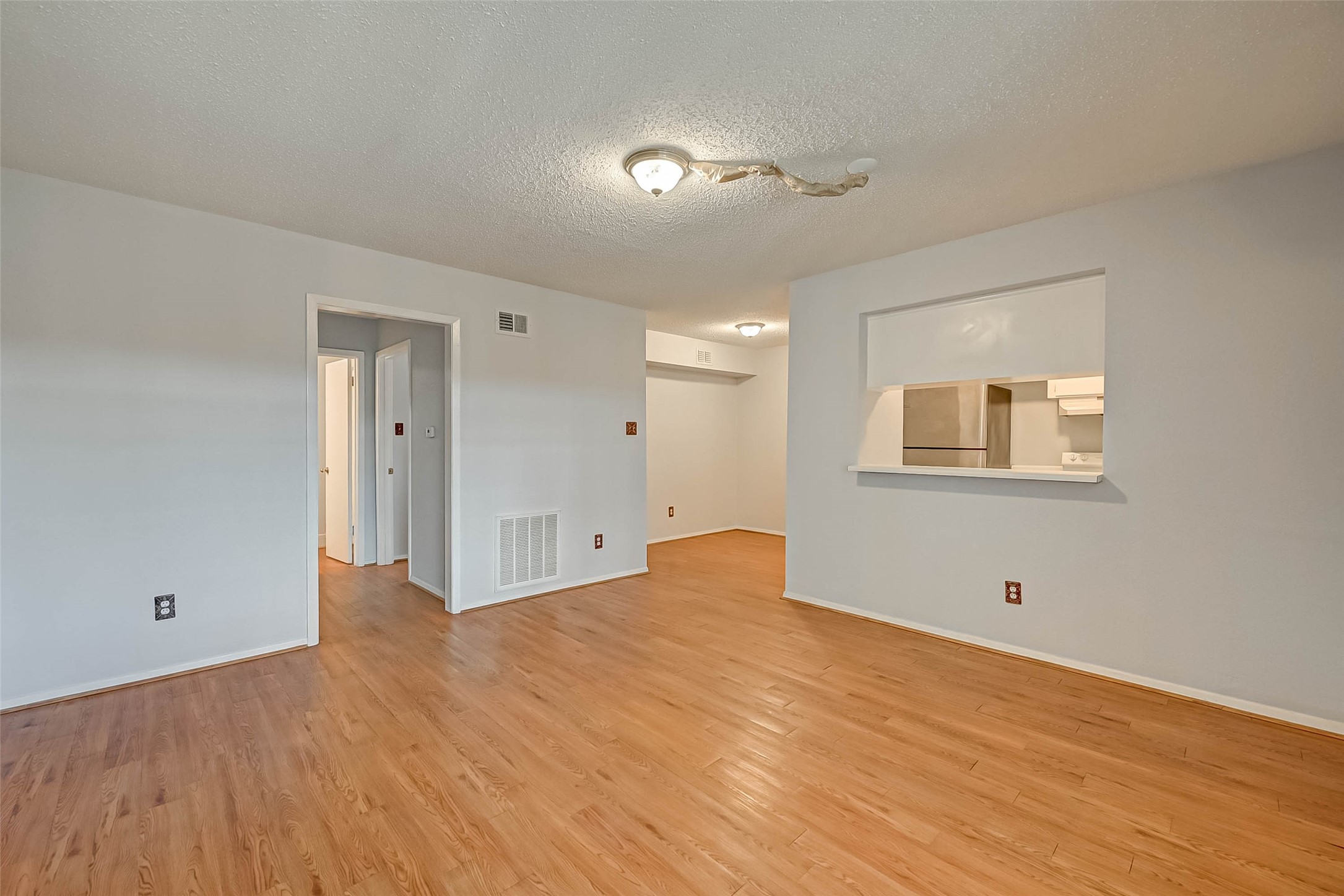 7714 Renwick Drive K113 Property Photo 6