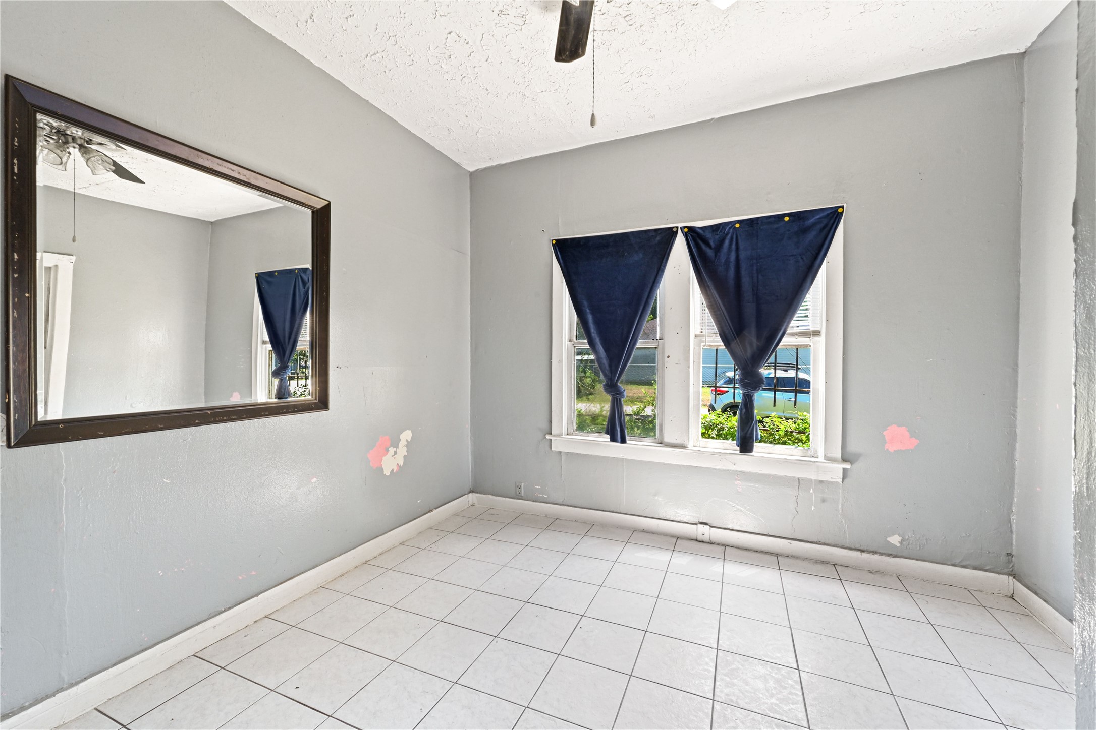 2221 Vance Street Property Photo 24