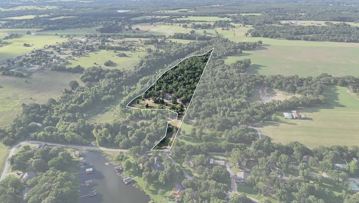 6159 Crestview Drive Property Photo 1