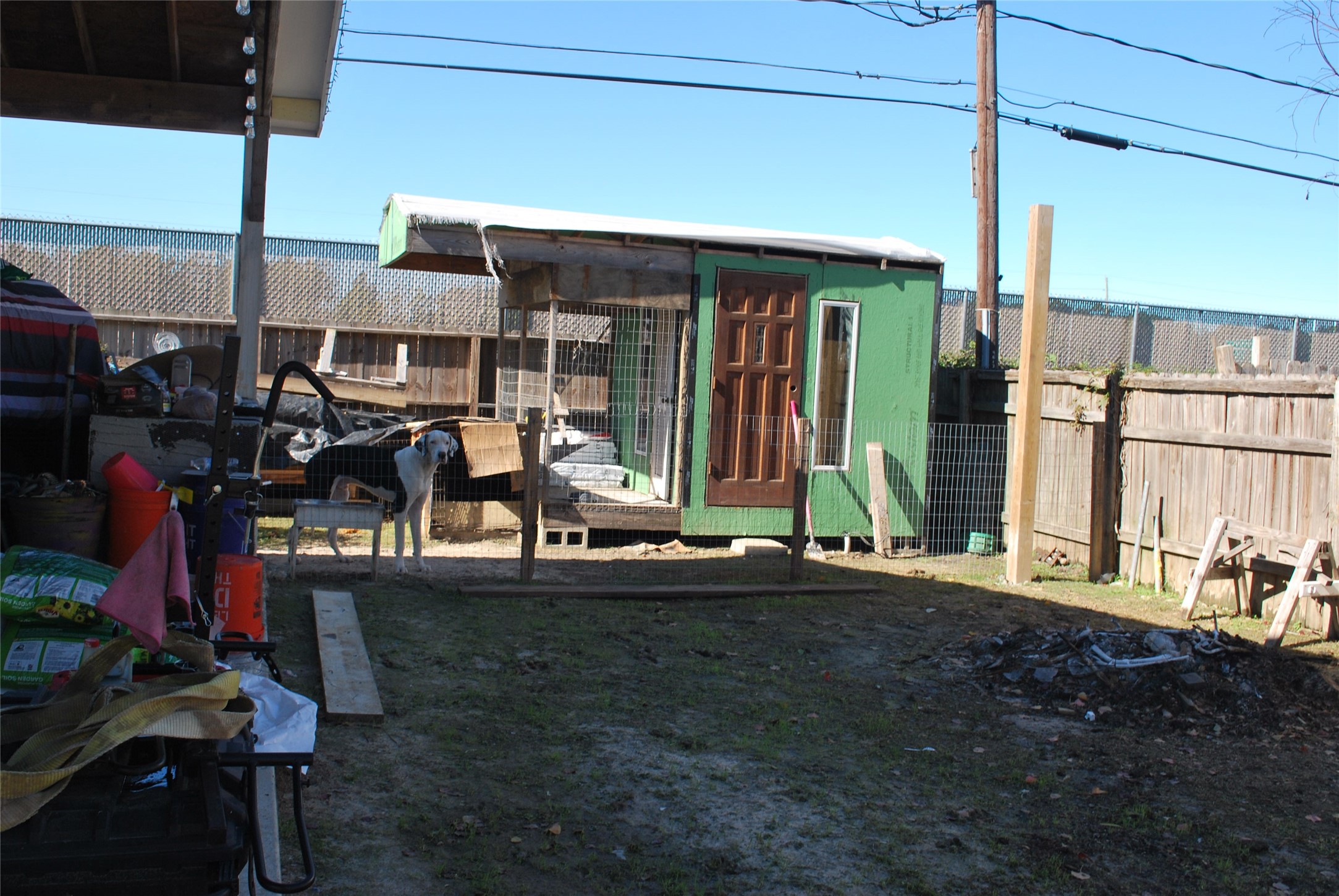 9607 Meadowvine Drive Property Photo 5