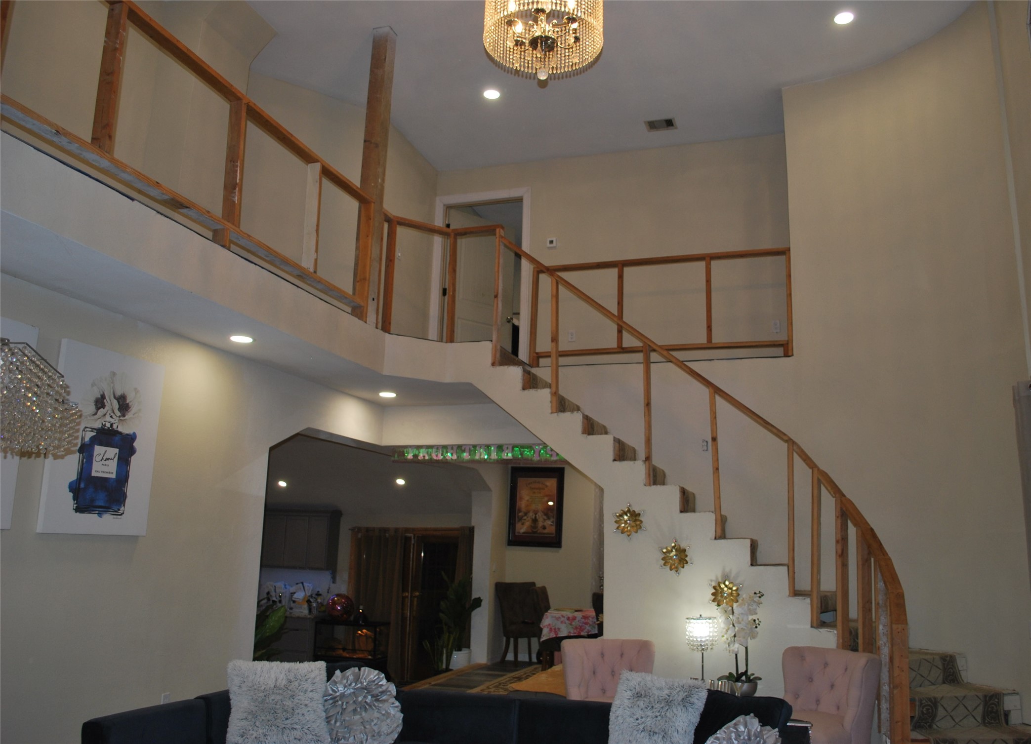 9607 Meadowvine Drive Property Photo 23
