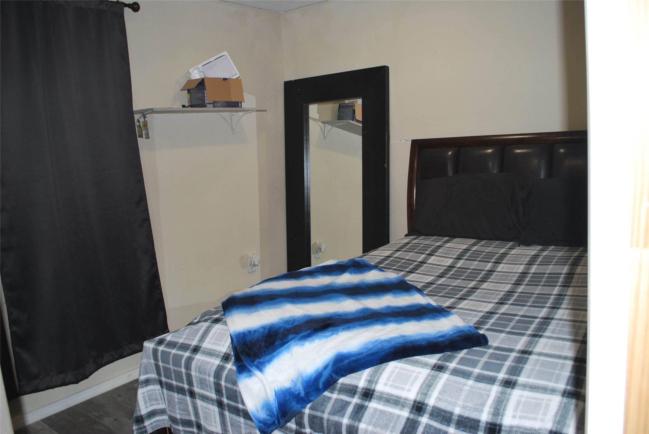 9607 Meadowvine Drive Property Photo 28