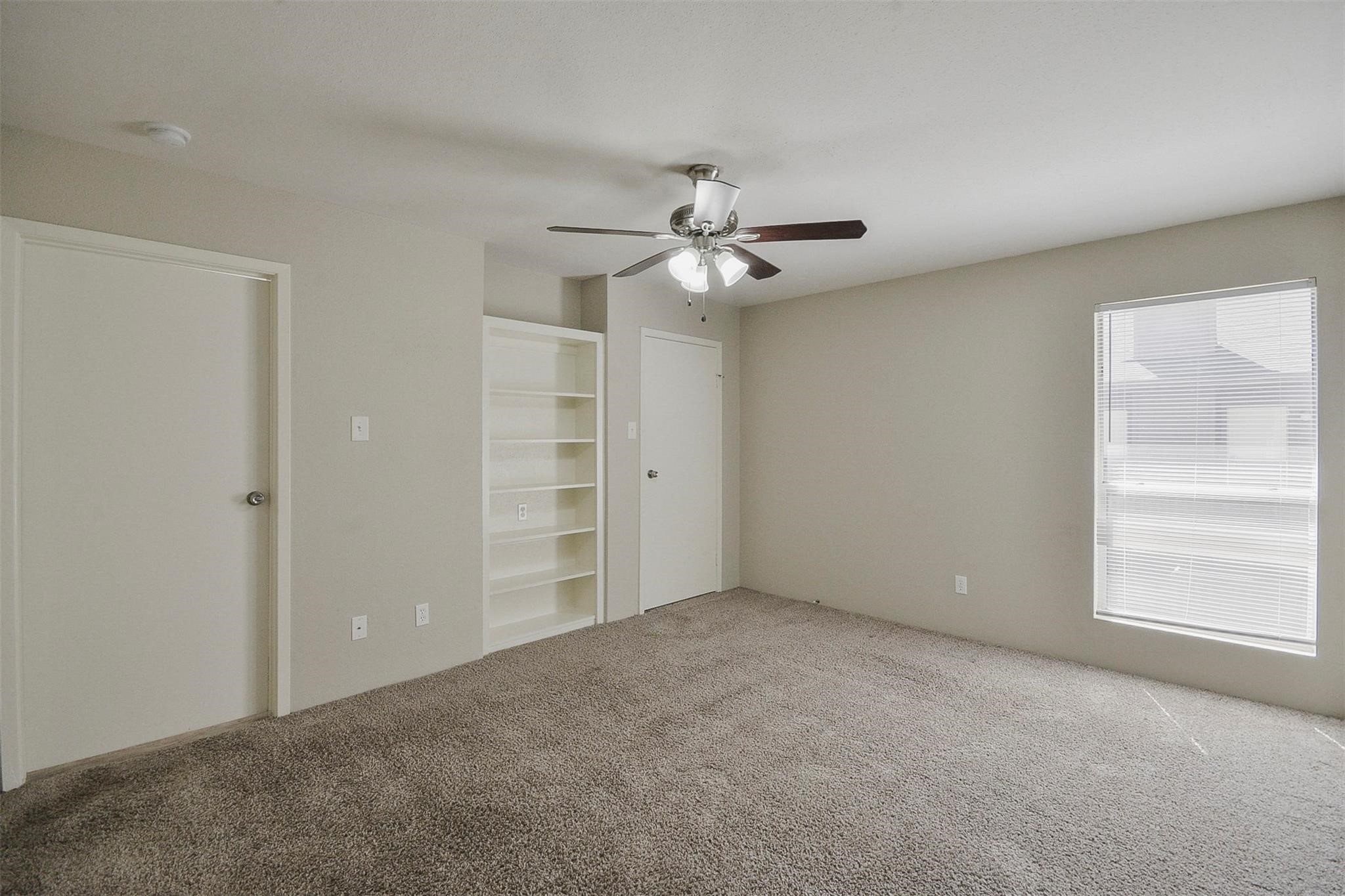 12905 Woodforest Bl 704 Property Photo 13