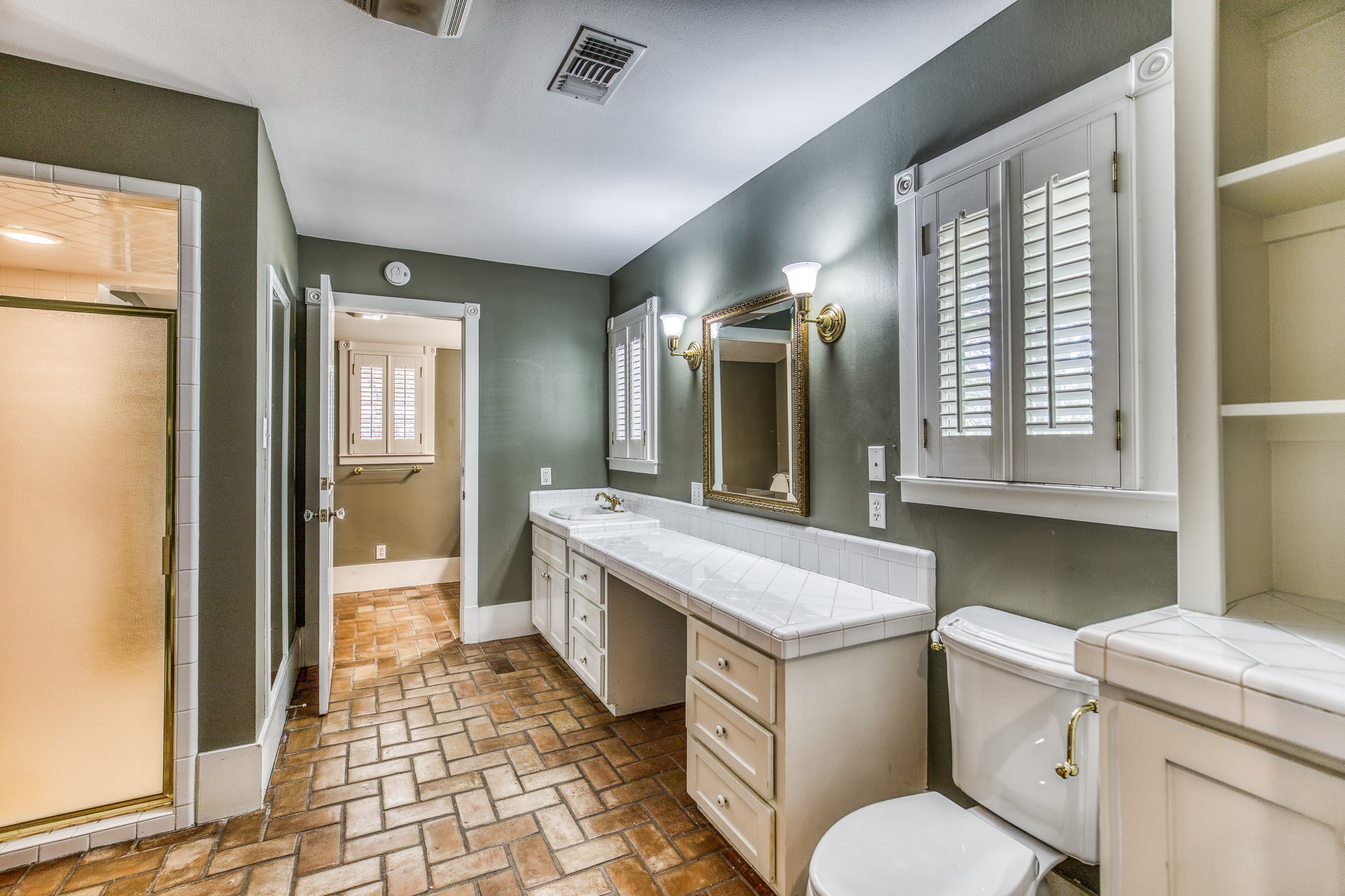 1712 Lynn Road Property Photo 16