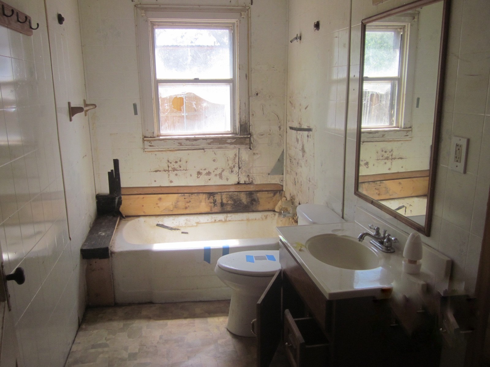 401 Avenue F Se Property Photo 5