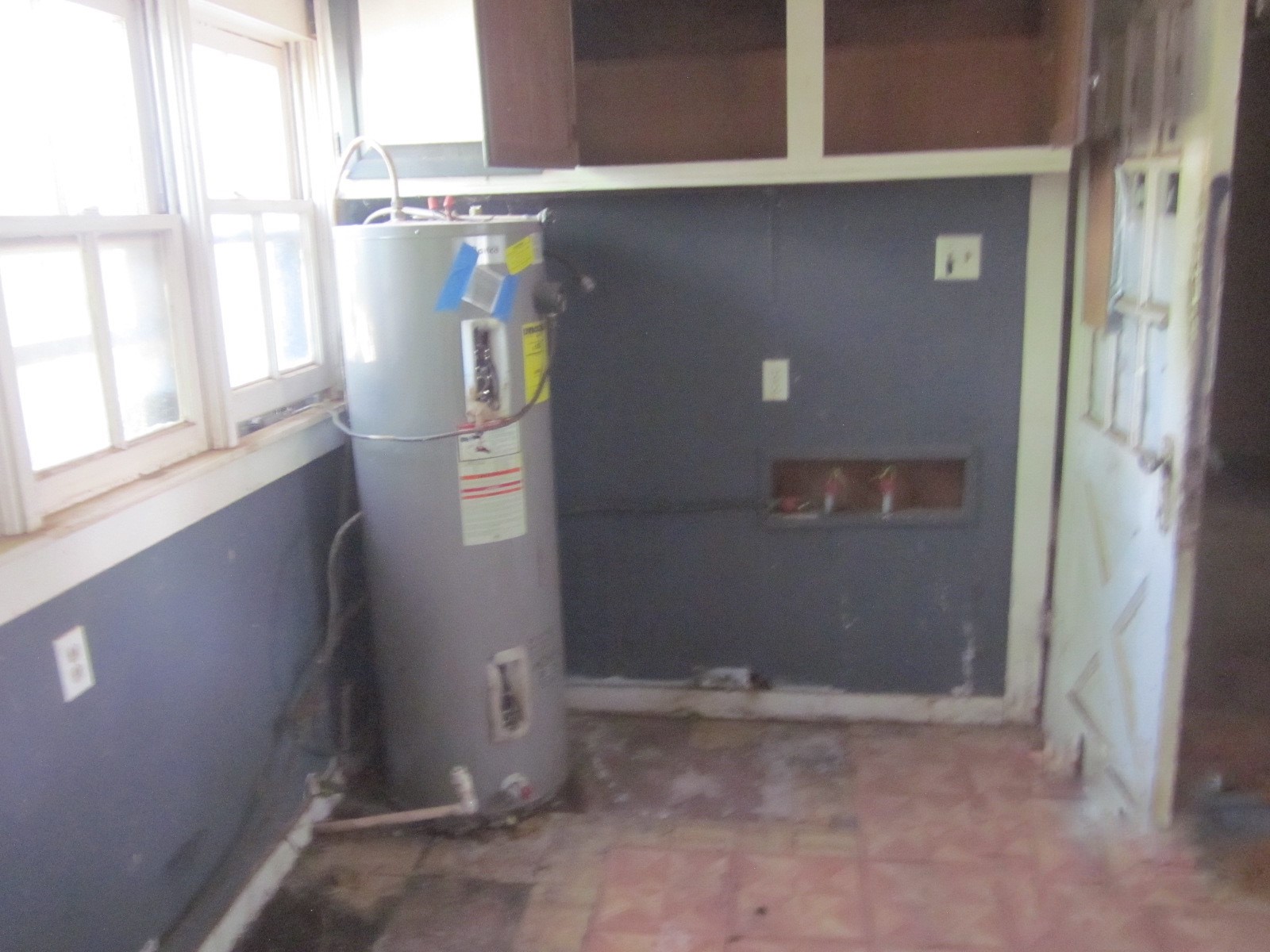 401 Avenue F Se Property Photo 6